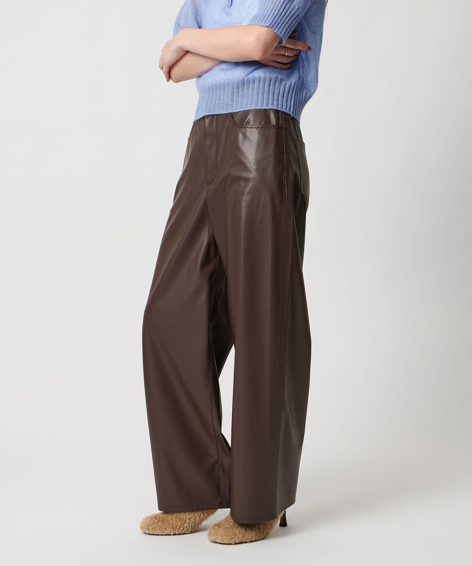 【ユナイテッドアローズ/UNITED ARROWS】のレザーライク ストレート パンツ ウォッシャブル インテリア・キッズ・メンズ・レディースファッション・服の通販 founy(ファニー) 　ファッション　Fashion　レディースファッション　Fashion for Women　パンツ　Pants & Trousers　おすすめ　Recommended / Our Picks　ウォッシャブル　Machine Washable　クール　Cool, Chic　ストレート　Straight, Straight Cut　トレンド　Trend, Trending Now　ボトム　Bottoms, Lower Wear　ポケット　Pocket, Pocket Detail　リアル　Real, Realistic　DK.BROWN|ID: prp329100004785263 ipo3291000000034945753