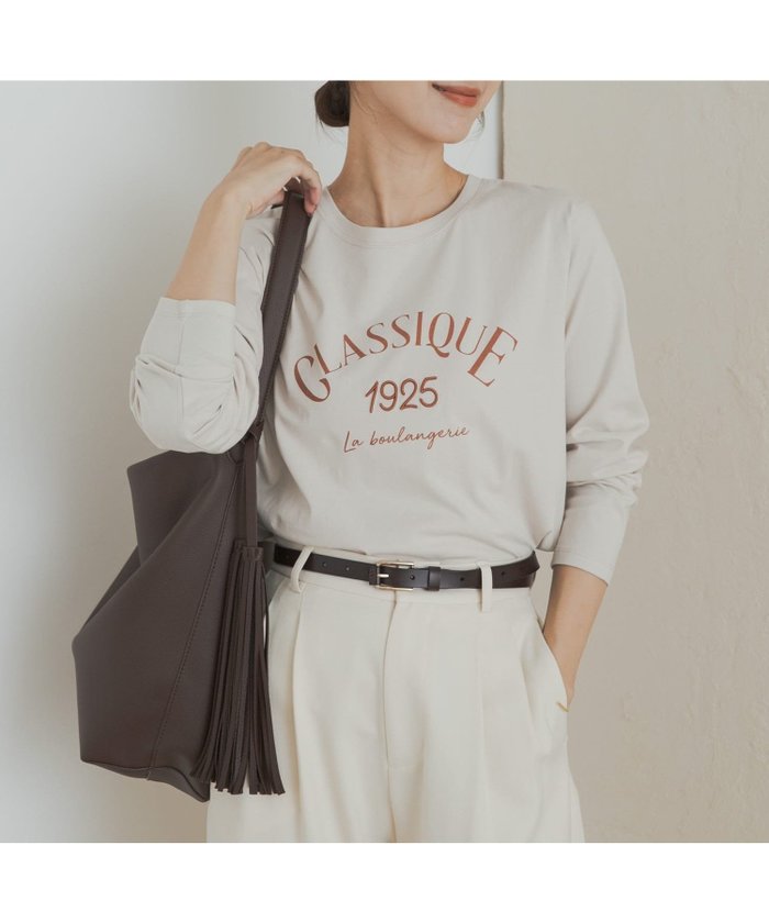 【アーバンリサーチ ドアーズ/URBAN RESEARCH DOORS】のロゴプリント+刺しゅうロングTシャツ インテリア・キッズ・メンズ・レディースファッション・服の通販 founy(ファニー) https://founy.com/ ファッション Fashion レディースファッション Fashion for Women トップス・カットソー Cut & Sew Tops シャツ・ブラウス・オフィスカジュアル Elegant Blouses & Button-Ups ロングTシャツ・Tシャツ Longline T-Shirts & Tees 2025年 2025 2025-2026秋冬・A/W Autumn/Winter 2025–26 AW25–26 冬 Winter / This Winter カーディガン Cardigan, Knitwear シンプル Simple, Minimal ジャケット Jacket, Outerwear スラックス Slacks, Dress Pants ブルゾン Blouson, Bomber Jacket プリント Print, Printed Pattern ベーシック Basic, Essential ロング Long, Long-Length A/W・秋冬 Autumn/Winter 長袖 Long Sleeve, Full Sleeve |ID: prp329100004785270 ipo3291000000034779963