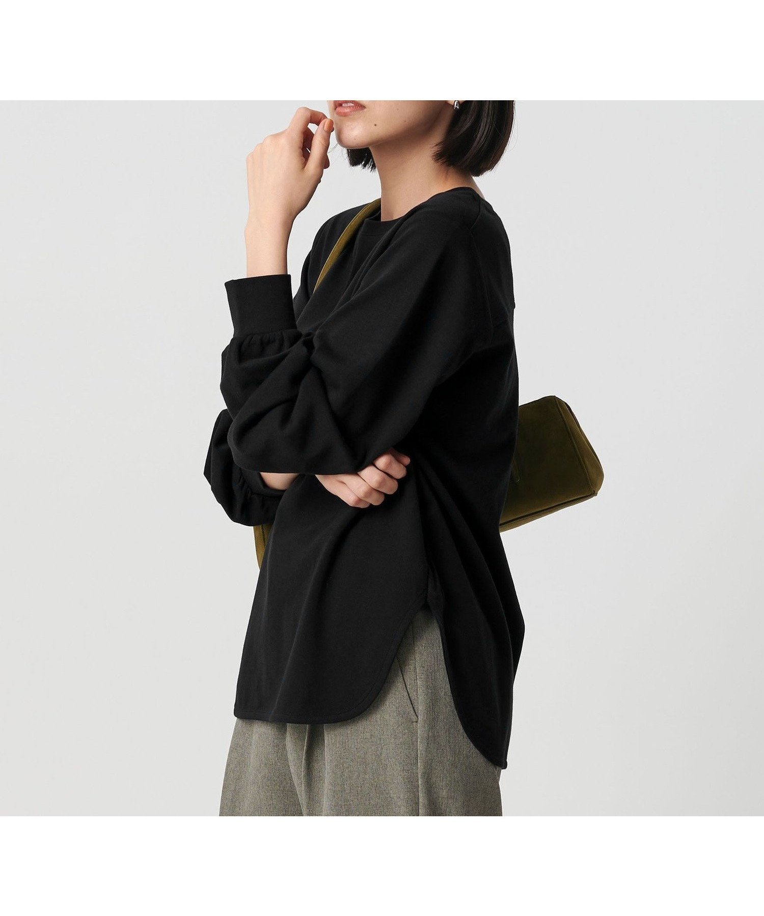 【ビューティ&ユース ユナイテッドアローズ/BEAUTY&YOUTH / UNITED ARROWS】のポンチ ラウンドヘム カットソー インテリア・キッズ・メンズ・レディースファッション・服の通販 founy(ファニー) 　ファッション　Fashion　レディースファッション　Fashion for Women　トップス・カットソー　Cut & Sew Tops　カットソー・ベーシックTシャツ　Cut-and-Sewn Tops / Stretch Tees & Basics　カットソー　Cut and Sewn Top　ギャザー　Gathered, Ruffled　シンプル　Simple, Minimal　スラックス　Slacks, Dress Pants　デニム　Denim, Jeans Material　定番　Standard, Basic Item　ボトム　Bottoms, Lower Wear　ヨーク　Yoke, Yoke Design　おすすめ　Recommended / Our Picks　エレガント 上品　Elegant　BLACK|ID: prp329100004785281 ipo3291000000034932423