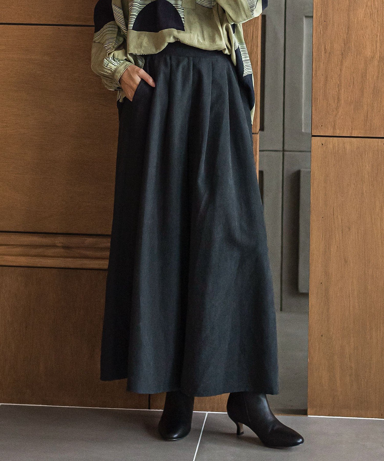 【メイソングレイ/MAYSON GREY】の【新色追加】【ゆるっと上品】私に似合うキュロットパンツ≪手洗い可能≫ インテリア・キッズ・メンズ・レディースファッション・服の通販 founy(ファニー) 　ファッション　Fashion　レディースファッション　Fashion for Women　スカート　Skirts　秋　Autumn　キュロット　Culottes, Wide Shorts　サテン　Satin, Glossy Fabric　ショート　Short, Short Length　バランス　Balance, Style Balance　パターン　Pattern, Design Print　ピーチ　Peach, Soft Touch　無地　Plain, Solid Color　A/W・秋冬　Autumn/Winter　エレガント 上品　Elegant　2025年　2025　2025-2026秋冬・A/W　Autumn/Winter 2025–26 AW25–26　ブラック|ID: prp329100004785283 ipo3291000000035009565