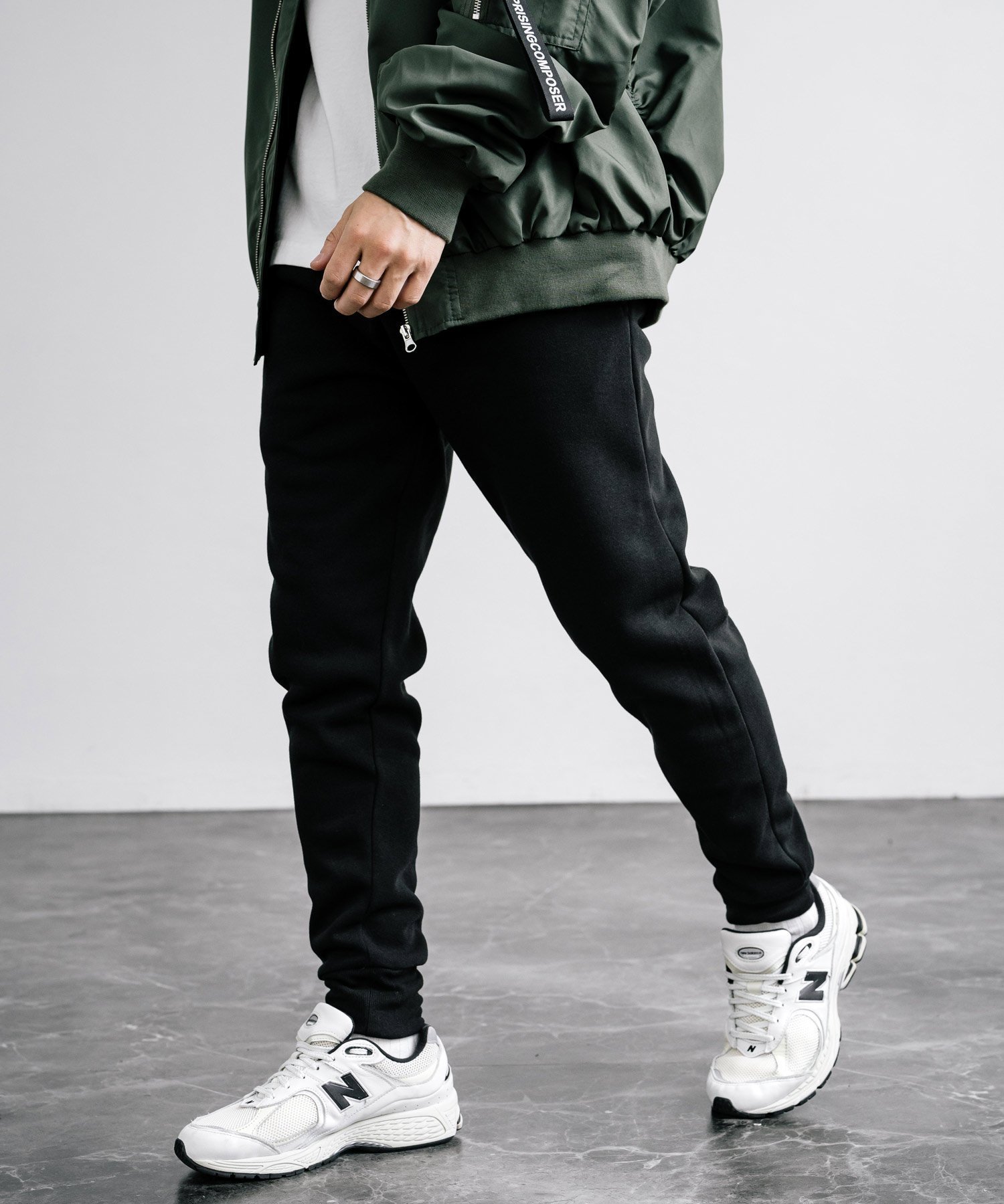 【ロッキーモンロー/Rocky Monroe】の綿タッチ裏起毛ジョガーパンツ インテリア・キッズ・メンズ・レディースファッション・服の通販 founy(ファニー) ファッション Fashion レディースファッション Fashion for Women パンツ Pants & Trousers 軽量 Lightweight, Ultra Light スウェット / スエット Sweatshirt, Sweatwear ドローコード Drawcord, Drawstring Cord ミックス Mix, Mixed Style メンズ Men's, Menswear リラックス Relax, Relaxed Fit 再入荷 Restock / Back in Stock おすすめ Recommended / Our Picks 5.ブラック|ID: prp329100004785287 ipo3291000000034857895