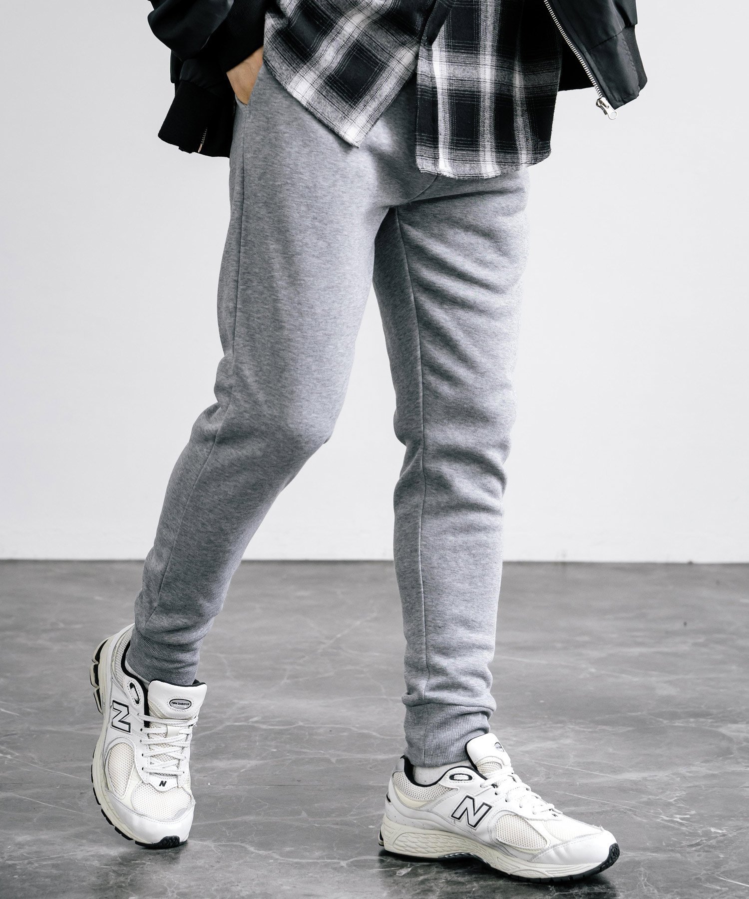 【ロッキーモンロー/Rocky Monroe】の綿タッチ裏起毛ジョガーパンツ インテリア・キッズ・メンズ・レディースファッション・服の通販 founy(ファニー) ファッション Fashion レディースファッション Fashion for Women パンツ Pants & Trousers 軽量 Lightweight, Ultra Light スウェット / スエット Sweatshirt, Sweatwear ドローコード Drawcord, Drawstring Cord ミックス Mix, Mixed Style メンズ Men's, Menswear リラックス Relax, Relaxed Fit 再入荷 Restock / Back in Stock おすすめ Recommended / Our Picks 1.M.グレー|ID: prp329100004785287 ipo3291000000034857896