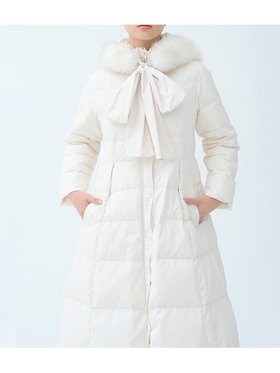 【セルフォード/CELFORD】の【限定カラーあり】フードリボンロングダウンコート 人気、トレンドファッション・服の通販 founy(ファニー) ファッション Fashion レディースファッション Fashion for Women アウター Coat / Outerwear Collection コート・ロングコート・ピーコート Long Coats, Peacoats & More ダウンジャケット・軽量ダウン Warm & Lightweight Down Jackets エレガント 上品 Elegant シェイプ Shape, Slim Fit スタンド Stand Collar, Upright Stand スマート Smart, Elegant タフタ Taffeta, Structured Fabric ダウン Down, Puffer フィット Fit, Slim Fit フェザー Feather, Feather Detail フレア Flare, Flared リボン Ribbon, Bow ロング Long, Long-Length 軽量 Lightweight, Ultra Light |ID:prp329100004785293