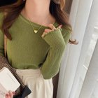 【ココモモ/COCOMOMO】のクルーネック カットソー メロウフリル ストレッチ トップス 長袖 プルオーバー 人気、トレンドファッション・服の通販 founy(ファニー) ファッション Fashion レディースファッション Fashion for Women トップス・カットソー Cut & Sew Tops カジュアルプルオーバー・ニットトップス Pullovers & Knit Tops / Casual Pullovers カットソー・ベーシックTシャツ Cut-and-Sewn Tops / Stretch Tees & Basics イエロー Yellow インナー Innerwear オレンジ Orange カットソー Cut and Sewn Top キャミワンピース Cami Dress, Slip Dress シンプル Simple, Minimal ストレッチ Stretch, Stretchy Fabric フィット Fit, Slim Fit 長袖 Long Sleeve, Full Sleeve thumbnail グリーン|ID: prp329100004785307 ipo3291000000034890038