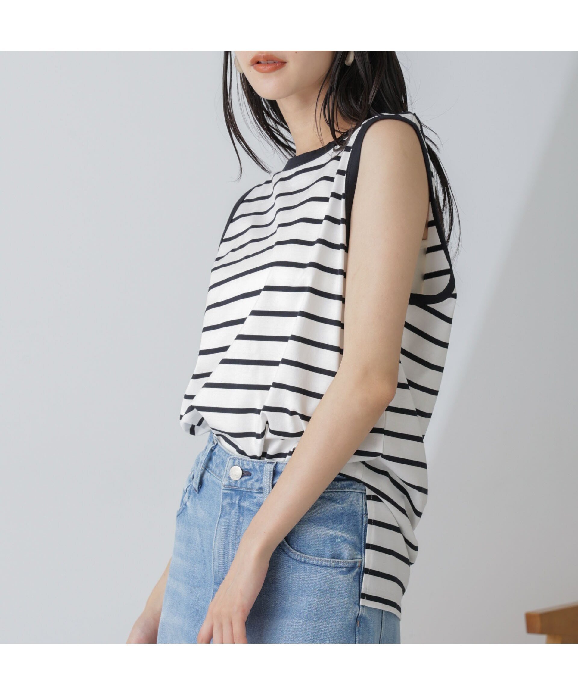 【ナノ ユニバース/nano universe】のホルターネックノースリーブプルオーバー 人気、トレンドファッション・服の通販 founy(ファニー) ファッション Fashion レディースファッション Fashion for Women トップス・カットソー Cut & Sew Tops キャミソール&ノースリーブ Camisoles & Sleeveless Tops カジュアルプルオーバー・ニットトップス Pullovers & Knit Tops / Casual Pullovers ウォッシャブル Machine Washable シルケット Silket, Silky Cotton シンプル Simple, Minimal デニム Denim, Jeans Material ノースリーブ Sleeveless, No-Sleeve ボーダー Border, Stripe リボン Ribbon, Bow other-1|ID: prp329100004785320 ipo3291000000034738212