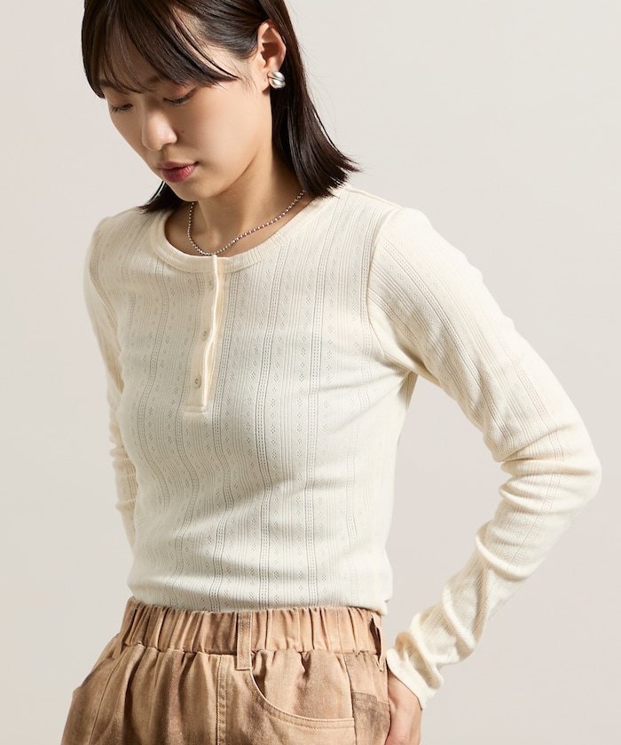 【フリークスストア/FREAK'S STORE】の針抜き フライスヘンリーロンT【限定展開】 25AW インテリア・キッズ・メンズ・レディースファッション・服の通販 founy(ファニー) 　ファッション　Fashion　レディースファッション　Fashion for Women　トップス・カットソー　Cut & Sew Tops　ロングTシャツ・Tシャツ　Longline T-Shirts & Tees　2025年　2025　2025-2026秋冬・A/W　Autumn/Winter 2025–26 AW25–26　冬　Winter / This Winter　インナー　Innerwear　カットソー　Cut and Sewn Top　コンパクト　Compact, Small Size　ストライプ　Stripe, Striped Pattern　フィット　Fit, Slim Fit　ルーズ　Loose, Oversized　A/W・秋冬　Autumn/Winter　オフホワイト|ID: prp329100004785329 ipo3291000000035124785