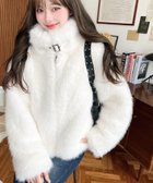 【モーメントプラス/moment+ / MEN】の2WAYアレンジカラーファーブルゾン 人気、トレンドファッション・服の通販 founy(ファニー) ファッション Fashion メンズファッション Fashion for Men ガーリー Girly, Feminine Style シンプル Simple, Minimal スニーカー Sneakers, Trainers スラックス Slacks, Dress Pants デニム Denim, Jeans Material トレンド Trend, Trending Now 定番 Standard, Basic Item フェミニン Feminine, Girly ブルゾン Blouson, Bomber Jacket ベーシック Basic, Essential ポケット Pocket, Pocket Detail 防寒 Cold Protection, Winter-Ready ミニスカート Mini Skirt, Short Skirt ロング Long, Long-Length 楽ちん Easy Fit, Comfortable 再入荷 Restock / Back in Stock プチプライス・低価格 Affordable / Budget Price thumbnail アイボリー|ID: prp329100004785342 ipo3291000000034891501