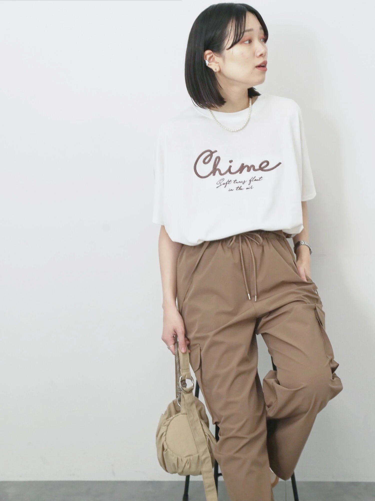 【サマンサモスモス/Samansa Mos2】の【接触冷感】ドルマンギャザー刺繍Tシャツ 人気、トレンドファッション・服の通販 founy(ファニー) ファッション Fashion レディースファッション Fashion for Women トップス・カットソー Cut & Sew Tops シャツ・ブラウス・オフィスカジュアル Elegant Blouses & Button-Ups ロングTシャツ・Tシャツ Longline T-Shirts & Tees リラックス Relax, Relaxed Fit other-1|ID: prp329100004785346 ipo3291000000034773685