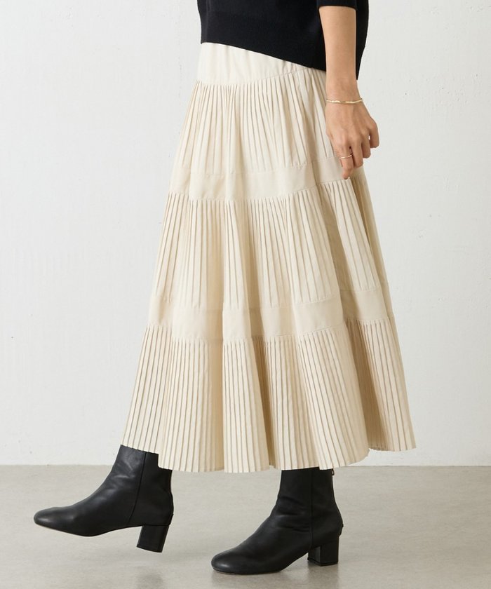 【ビアズリー/BEARDSLEY】のプリーツティアードスカート インテリア・キッズ・メンズ・レディースファッション・服の通販 founy(ファニー) https://founy.com/ ファッション Fashion レディースファッション Fashion for Women スカート Skirts ティアードスカート Tiered Skirts おすすめ Recommended / Our Picks カットソー Cut and Sewn Top フェミニン Feminine, Girly ブルゾン Blouson, Bomber Jacket プリーツ Pleats, Pleated エレガント 上品 Elegant |ID: prp329100004785361 ipo3291000000034738404