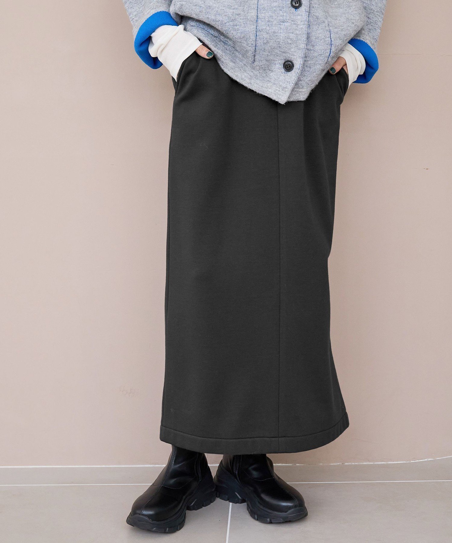 【コーエン/COEN】の【REVERSE WARM】あったかナロースウェットスカート(WEB限定サイズあり) インテリア・キッズ・メンズ・レディースファッション・服の通販 founy(ファニー) ファッション Fashion レディースファッション Fashion for Women スカート Skirts 洗える Machine Washable カットソー Cut and Sewn Top スウェット / スエット Sweatshirt, Sweatwear スリット Slit, Slit Detail セットアップ Set-Up, Coordinated Outfit ツイル Twist, Twisted Detail バランス Balance, Style Balance ベロア Velour, Soft Velvet ポケット Pocket, Pocket Detail リラックス Relax, Relaxed Fit 冬 Winter / This Winter おすすめ Recommended / Our Picks エレガント 上品 Elegant BLACK|ID: prp329100004785443 ipo3291000000034738749