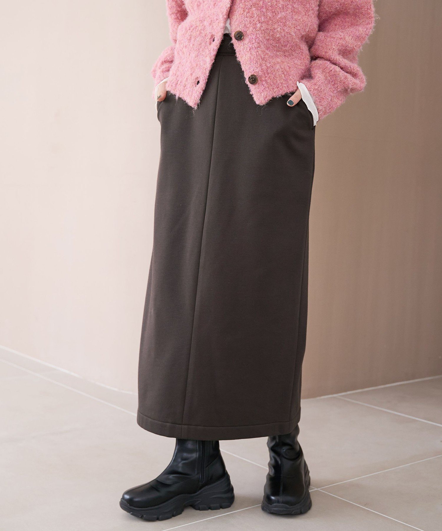 【コーエン/COEN】の【REVERSE WARM】あったかナロースウェットスカート(WEB限定サイズあり) インテリア・キッズ・メンズ・レディースファッション・服の通販 founy(ファニー) ファッション Fashion レディースファッション Fashion for Women スカート Skirts 洗える Machine Washable カットソー Cut and Sewn Top スウェット / スエット Sweatshirt, Sweatwear スリット Slit, Slit Detail セットアップ Set-Up, Coordinated Outfit ツイル Twist, Twisted Detail バランス Balance, Style Balance ベロア Velour, Soft Velvet ポケット Pocket, Pocket Detail リラックス Relax, Relaxed Fit 冬 Winter / This Winter おすすめ Recommended / Our Picks エレガント 上品 Elegant DK.BROWN|ID: prp329100004785443 ipo3291000000034738752