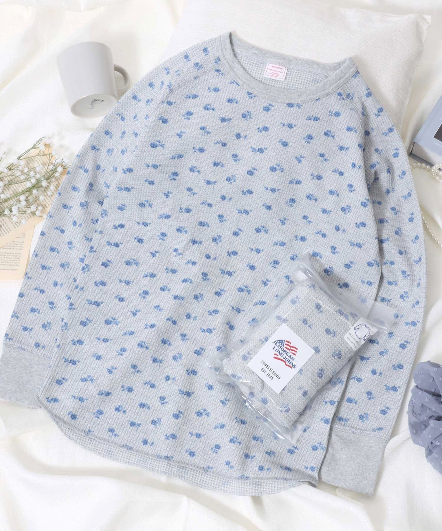 【サロン ハミュー/salong hameu】のJEMORGAN ジェーイーモーガン 花柄 総柄 ワッフル 長袖 Tシャツ レディース サーマル ロンT インテリア・キッズ・メンズ・レディースファッション・服の通販 founy(ファニー) 　ファッション　Fashion　レディースファッション　Fashion for Women　トップス・カットソー　Cut & Sew Tops　シャツ・ブラウス・オフィスカジュアル　Elegant Blouses & Button-Ups　ロングTシャツ・Tシャツ　Longline T-Shirts & Tees　花柄・フラワープリント・モチーフ　Floral Prints & Motifs / Flower Pattern Tops　アウトドア　Outdoor Clothing　インナー　Innerwear　春　Spring　カーゴパンツ　Cargo Pants, Utility Pants　キャミワンピース　Cami Dress, Slip Dress　サーマル　Thermal, Waffle Knit　シンプル　Simple, Minimal　ジャケット　Jacket, Outerwear　スニーカー　Sneakers, Trainers　スパンコール　Sequins, Sequin Embellishment　スポーツ　Sports, Activewear　スリーブ　Sleeve, Long Sleeve / Short Sleeve　ダウン　Down, Puffer　デニム　Denim, Jeans Material　人気　Popular, Best Seller　長袖　Long Sleeve, Full Sleeve　バレエ　Ballet, Ballet Style　ビスチェ　Bustier, Corset Top　フィット　Fit, Slim Fit　フリル　Frill, Ruffle　プリント　Print, Printed Pattern　ベスト　Vest, Waistcoat　レース　Lace, Lace Fabric　ロング　Long, Long-Length　グレー系その他2|ID: prp329100004785446 ipo3291000000034788854