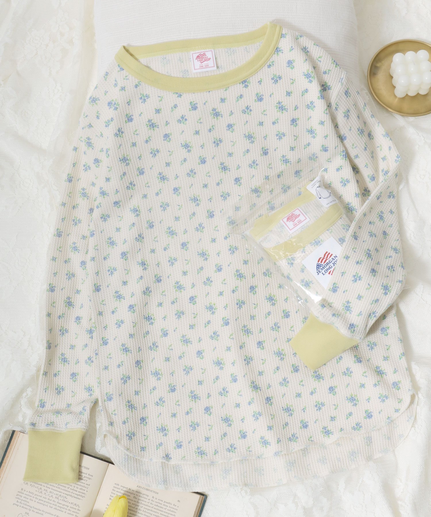 【サロン ハミュー/salong hameu】のJEMORGAN ジェーイーモーガン 花柄 総柄 ワッフル 長袖 Tシャツ レディース サーマル ロンT インテリア・キッズ・メンズ・レディースファッション・服の通販 founy(ファニー) 　ファッション　Fashion　レディースファッション　Fashion for Women　トップス・カットソー　Cut & Sew Tops　シャツ・ブラウス・オフィスカジュアル　Elegant Blouses & Button-Ups　ロングTシャツ・Tシャツ　Longline T-Shirts & Tees　花柄・フラワープリント・モチーフ　Floral Prints & Motifs / Flower Pattern Tops　アウトドア　Outdoor Clothing　インナー　Innerwear　春　Spring　カーゴパンツ　Cargo Pants, Utility Pants　キャミワンピース　Cami Dress, Slip Dress　サーマル　Thermal, Waffle Knit　シンプル　Simple, Minimal　ジャケット　Jacket, Outerwear　スニーカー　Sneakers, Trainers　スパンコール　Sequins, Sequin Embellishment　スポーツ　Sports, Activewear　スリーブ　Sleeve, Long Sleeve / Short Sleeve　ダウン　Down, Puffer　デニム　Denim, Jeans Material　人気　Popular, Best Seller　長袖　Long Sleeve, Full Sleeve　バレエ　Ballet, Ballet Style　ビスチェ　Bustier, Corset Top　フィット　Fit, Slim Fit　フリル　Frill, Ruffle　プリント　Print, Printed Pattern　ベスト　Vest, Waistcoat　レース　Lace, Lace Fabric　ロング　Long, Long-Length　イエロー系その他|ID: prp329100004785446 ipo3291000000034788858