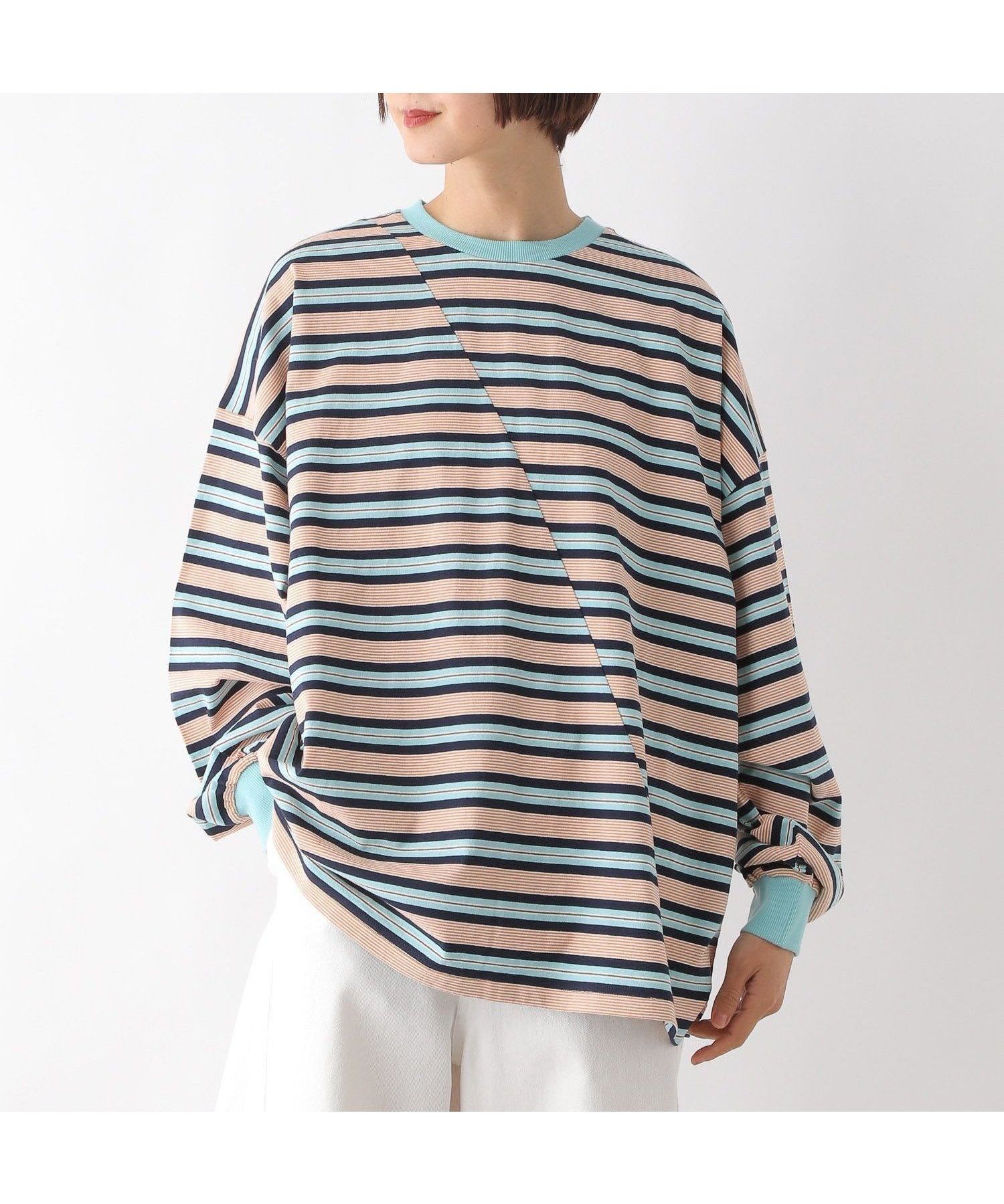 【レプシィム ローリーズファーム/LEPSIM LOWRYS FARM】のクレイジーマルチボーダーロンT インテリア・キッズ・メンズ・レディースファッション・服の通販 founy(ファニー) 　ファッション　Fashion　レディースファッション　Fashion for Women　トップス・カットソー　Cut & Sew Tops　ロングTシャツ・Tシャツ　Longline T-Shirts & Tees　おすすめ　Recommended / Our Picks　アクセサリー　Fashion Accessories　デニム　Denim, Jeans Material　トレンド　Trend, Trending Now　フロント　Front, Front Design　ボーダー　Border, Stripe　リラックス　Relax, Relaxed Fit　ブルー82|ID: prp329100004785467 ipo3291000000034801828