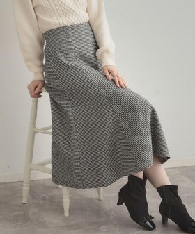 【クチュール ブローチ/Couture Brooch】の【クラシカル・パッと目を惹く】ラメ千鳥 マーメイド フレアスカート 人気、トレンドファッション・服の通販 founy(ファニー) ファッション Fashion レディースファッション Fashion for Women スカート Skirts Aライン・フレアスカート A-Line & Flared Skirts 2025年 2025 2025-2026秋冬・A/W Autumn/Winter 2025–26 AW25–26 おすすめ Recommended / Our Picks クラシカル Classical, Vintage-Inspired シルバー Silver, Metallic Silver スマート Smart, Elegant ツイード Twill, Twill Weave フレア Flare, Flared ベーシック Basic, Essential ポケット Pocket, Pocket Detail マーメイド Mermaid, Fishtail Silhouette エレガント 上品 Elegant |ID:prp329100004785485