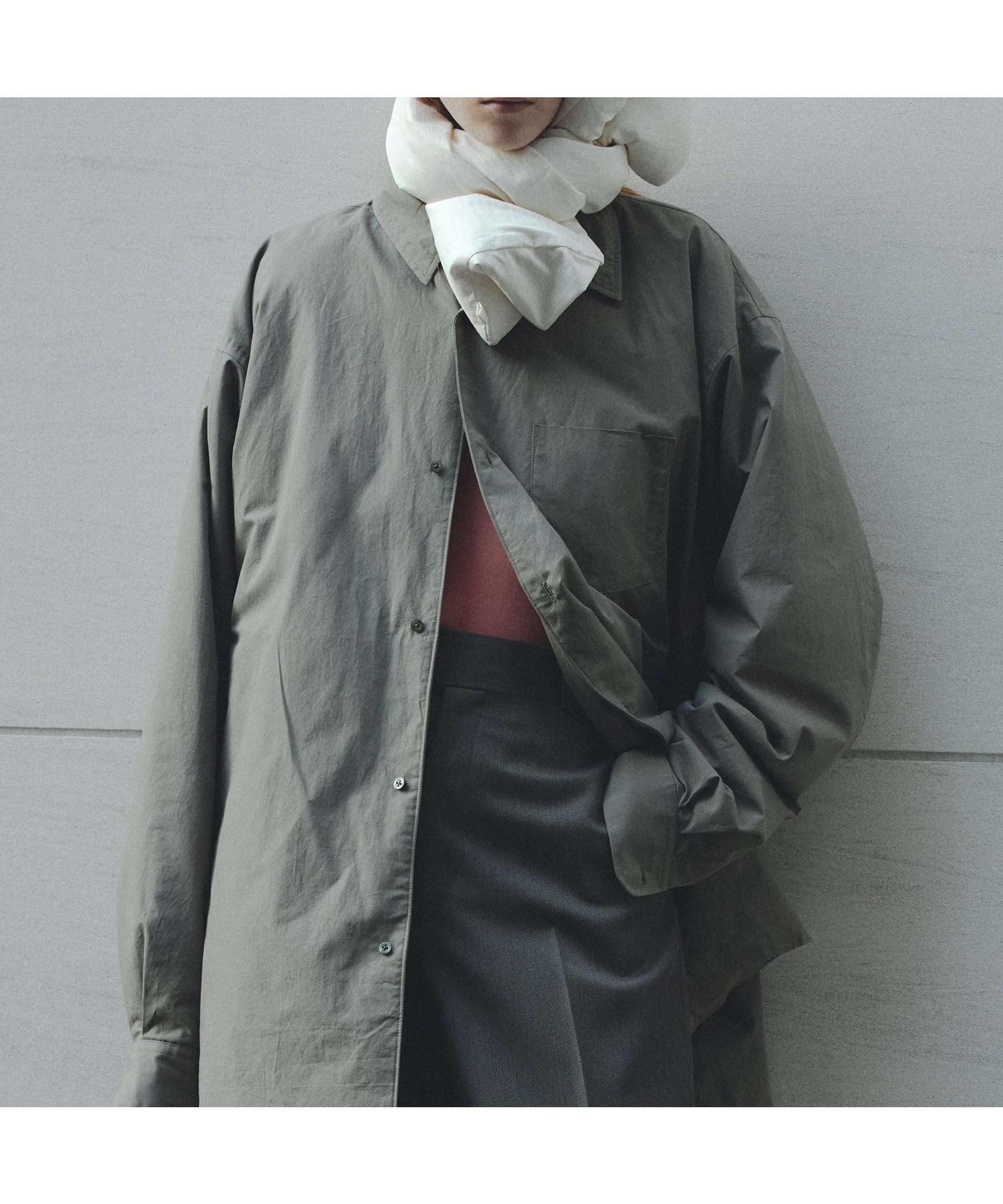 【ビーアパートメント/b apartment / MEN】の「miffew/ ミフュー」OVER DOWN SHIRTS インテリア・キッズ・メンズ・レディースファッション・服の通販 founy(ファニー) ファッション Fashion メンズファッション Fashion for Men コレクション Collection, Seasonal Line タイプライター Typewriter Fabric, Crisp Cotton タフタ Taffeta, Structured Fabric ダウン Down, Puffer トレンド Trend, Trending Now フェザー Feather, Feather Detail モダン Modern, Contemporary 冬 Winter / This Winter 再入荷 Restock / Back in Stock 2025年 2025 2025-2026秋冬・A/W Autumn/Winter 2025–26 AW25–26 OLIVE|ID: prp329100004785544 ipo3291000000035017818