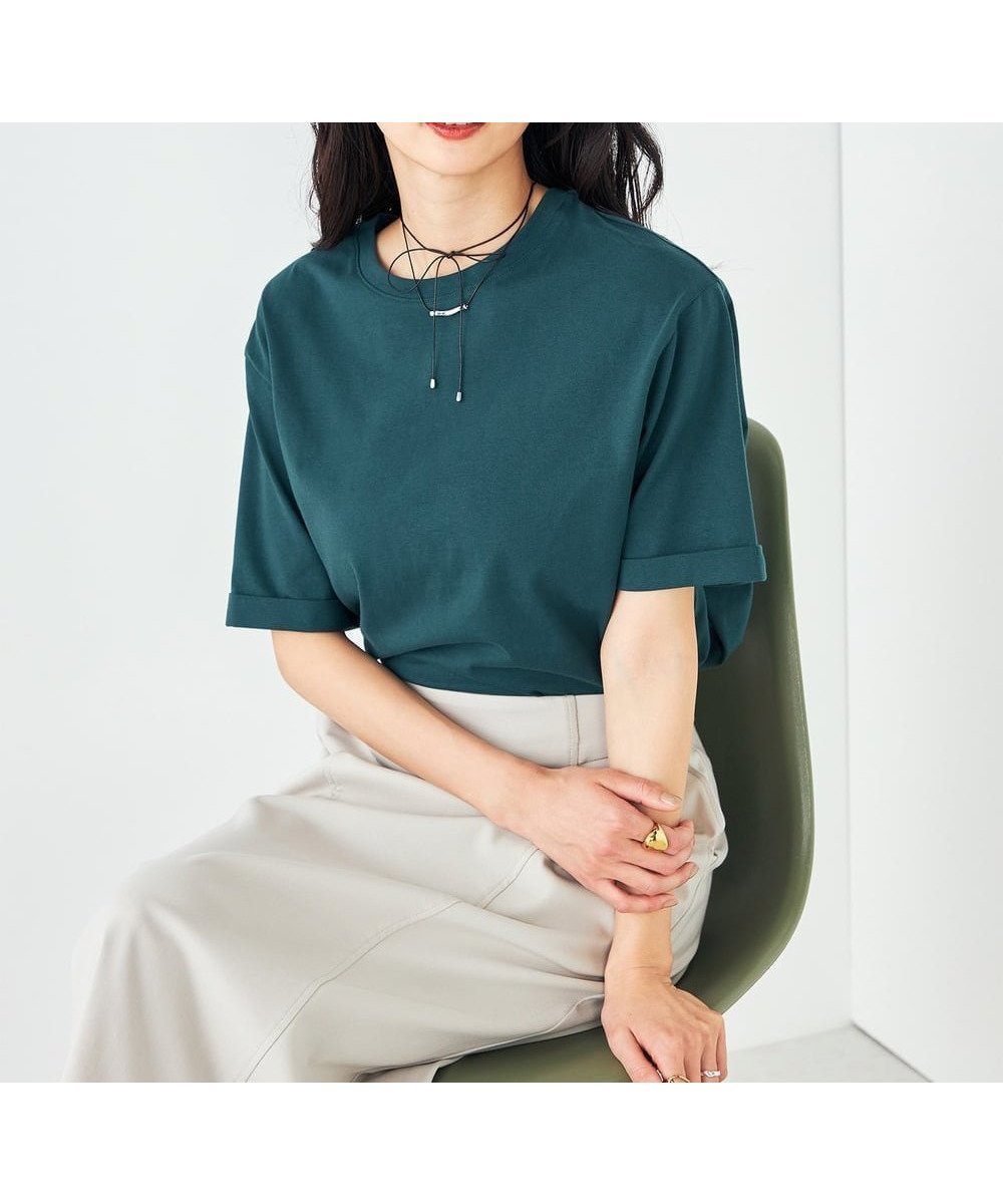 【アー ヴェー ヴェー/a.v.v】の【接触冷感/UVカット/コットン100%/10色展開】ロールアップハーフスリーブTシャツ インテリア・キッズ・メンズ・レディースファッション・服の通販 founy(ファニー) 　ファッション　Fashion　レディースファッション　Fashion for Women　トップス・カットソー　Cut & Sew Tops　シャツ・ブラウス・オフィスカジュアル　Elegant Blouses & Button-Ups　ロングTシャツ・Tシャツ　Longline T-Shirts & Tees　インナー　Innerwear　カットソー　Cut and Sewn Top　ジャケット　Jacket, Outerwear　スカンツ　Skants, Wide-Leg Culottes　スリット　Slit, Slit Detail　ダウン　Down, Puffer　デニム　Denim, Jeans Material　定番　Standard, Basic Item　人気　Popular, Best Seller　ベーシック　Basic, Essential　ボトム　Bottoms, Lower Wear　再入荷　Restock / Back in Stock　夏　Summer　ビジネス 仕事 通勤　Business / Work / Commuting　グリーン|ID: prp329100004785545 ipo3291000000034771524