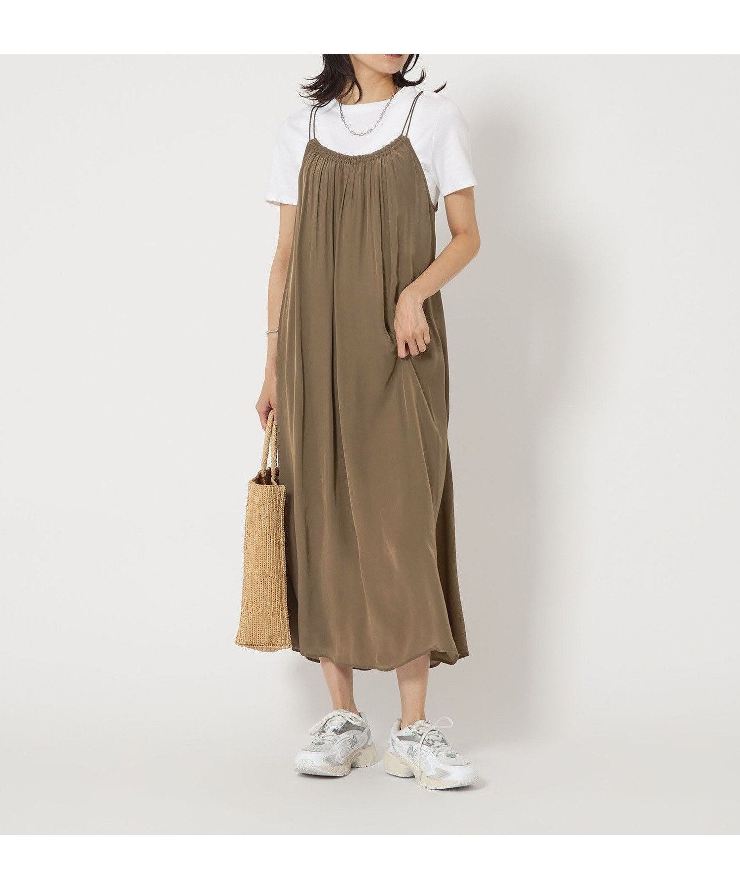 【ユナイテッドアローズ/UNITED ARROWS】のレーヨン クレープ キャミソール ワンピース 人気、トレンドファッション・服の通販 founy(ファニー) 　ファッション　Fashion　レディースファッション　Fashion for Women　ワンピース　Dresses　インナー　Innerwear　ウェーブ　Wavy Pattern　秋　Autumn　キャミソール　Camisole, Spaghetti Strap Top　スニーカー　Sneakers, Trainers　スリーブ　Sleeve, Long Sleeve / Short Sleeve　ロング　Long, Long-Length　アウトレット　Outlet / Clearance　おすすめ　Recommended / Our Picks　夏　Summer　 other-1|ID: prp329100004785579 ipo3291000000035097321