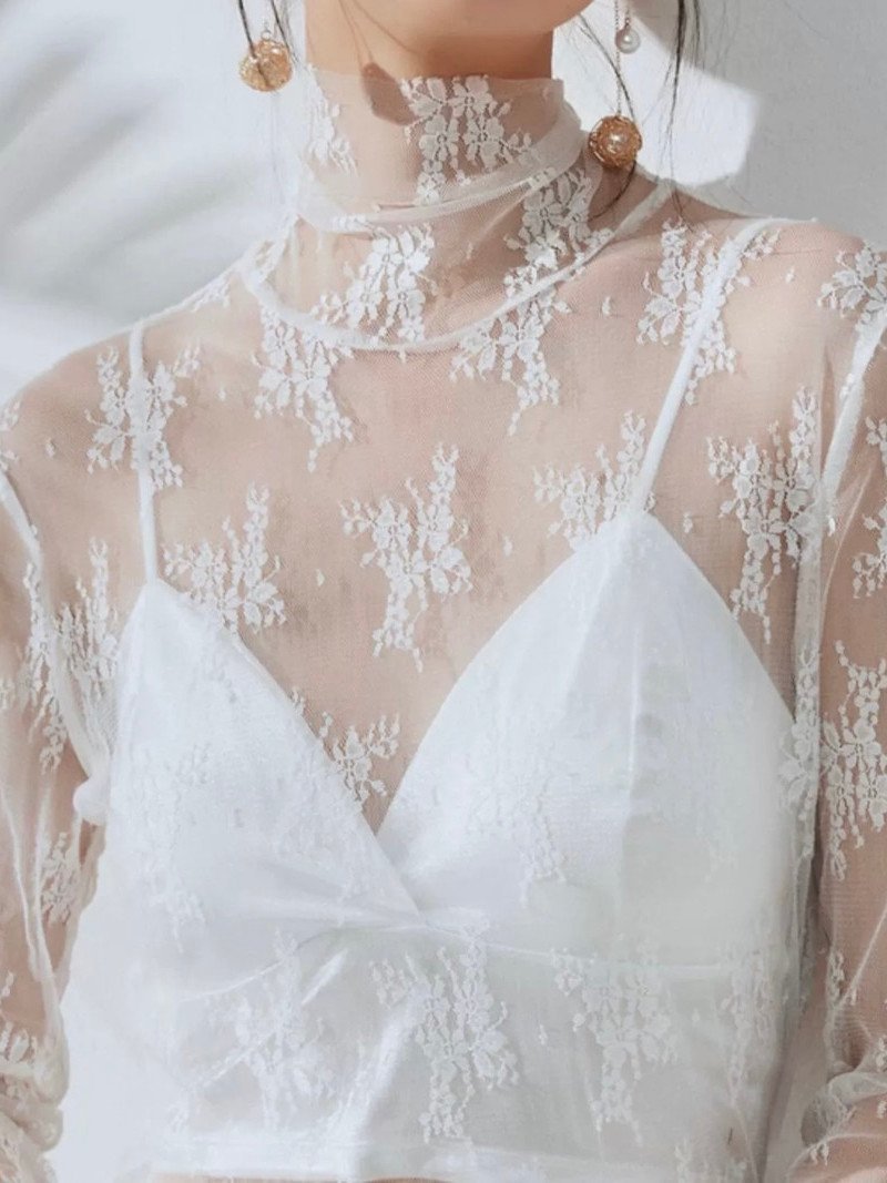 【ディアベル/DIAVEL】のハイネック花柄シアートップス インテリア・キッズ・メンズ・レディースファッション・服の通販 founy(ファニー) 　ファッション　Fashion　レディースファッション　Fashion for Women　トップス・カットソー　Cut & Sew Tops　花柄・フラワープリント・モチーフ　Floral Prints & Motifs / Flower Pattern Tops　カットソー　Cut and Sewn Top　シアー　Sheer, See-Through　トレンド　Trend, Trending Now　ハイネック　High Neck, Mock Neck　フィット　Fit, Slim Fit　フラワー　Flower, Floral　再入荷　Restock / Back in Stock　ホワイト|ID: prp329100004785589 ipo3291000000034890588