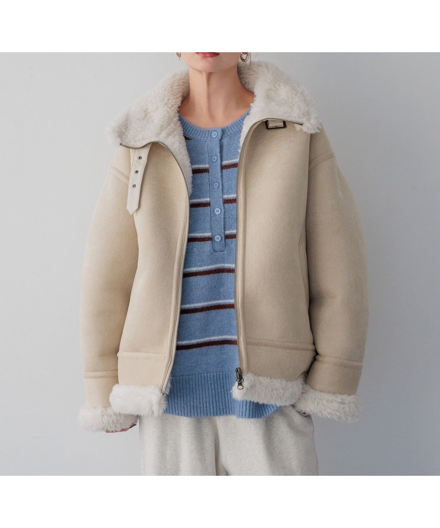 【ベイフロー/BAYFLOW】の首元もあったか シングルムートンジャケット インテリア・キッズ・メンズ・レディースファッション・服の通販 founy(ファニー) 　ファッション　Fashion　レディースファッション　Fashion for Women　アウター　Coat / Outerwear Collection　レディースジャケット・軽アウター　Jackets　おすすめ　Recommended / Our Picks　スタンド　Stand Collar, Upright Stand　デニム　Denim, Jeans Material　パイピング　Piping, Trim Design　フェイクレザー　Faux Leather, PU Leather　ブルゾン　Blouson, Bomber Jacket　マフラー　Scarf, Muffler　ムートン　Shearling, Mouton　定番　Standard, Basic Item　防寒　Cold Protection, Winter-Ready　ナチュラル51|ID: prp329100004785601 ipo3291000000034789541