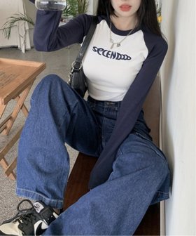 【チェルカ/CERCA】のHALEY PESCA/クロップド タイトワンポイント ラグランロンT 人気、トレンドファッション・服の通販 founy(ファニー) ファッション Fashion レディースファッション Fashion for Women トップス・カットソー Cut & Sew Tops ロングTシャツ・Tシャツ Longline T-Shirts & Tees おすすめ Recommended / Our Picks カーゴパンツ Cargo Pants, Utility Pants カーディガン Cardigan, Knitwear ガーリー Girly, Feminine Style クロップド Cropped, Short Length デニム Denim, Jeans Material ベーシック Basic, Essential モチーフ Motif, Design Theme 再入荷 Restock / Back in Stock |ID:prp329100004785649