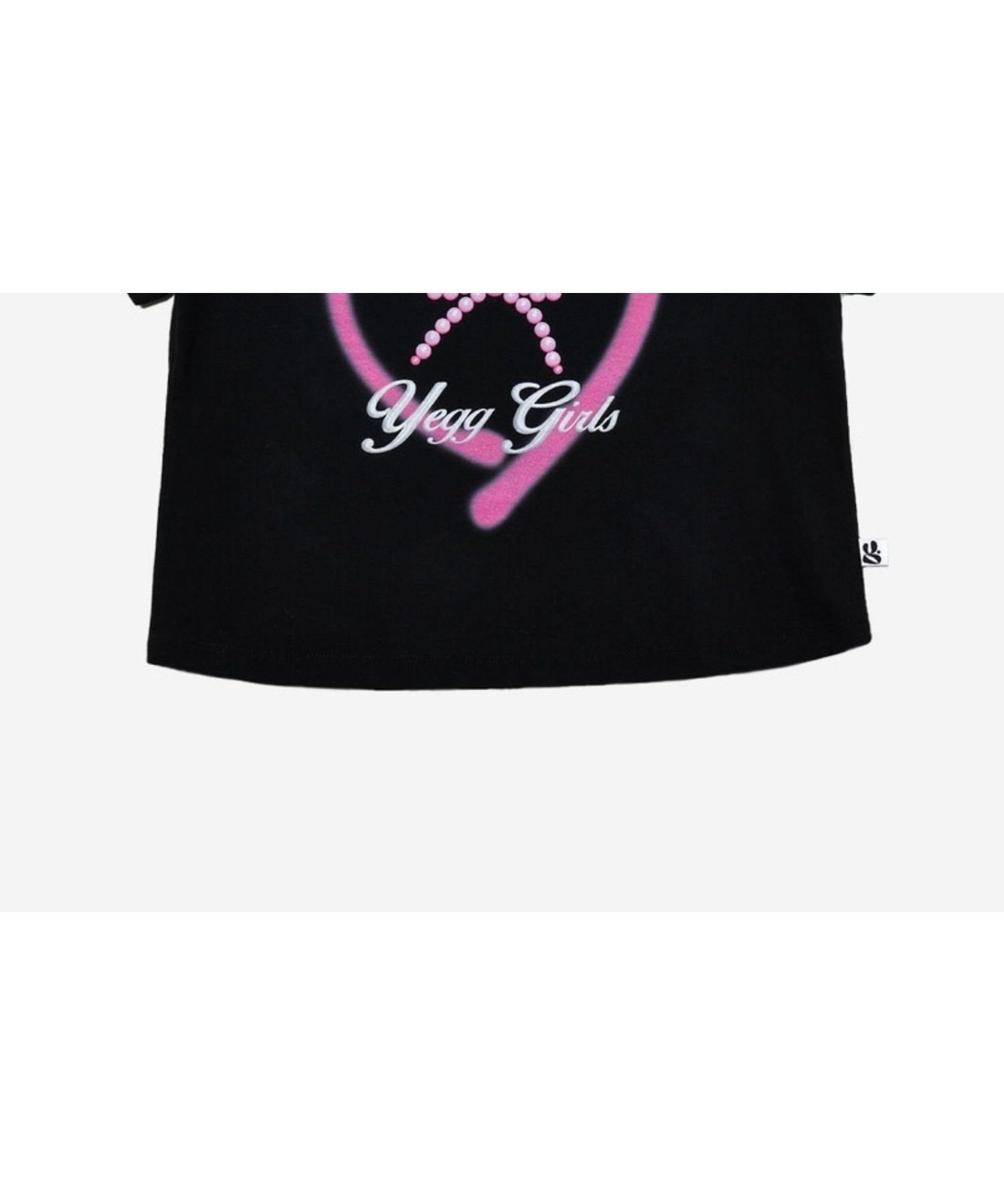 【カルチャー マーケット/Kulture Market】のYEGGガールズTシャツ インテリア・キッズ・メンズ・レディースファッション・服の通販 founy(ファニー) 　ファッション　Fashion　レディースファッション　Fashion for Women　トップス・カットソー　Cut & Sew Tops　シャツ・ブラウス・オフィスカジュアル　Elegant Blouses & Button-Ups　ロングTシャツ・Tシャツ　Longline T-Shirts & Tees　おすすめ　Recommended / Our Picks　アクセサリー　Fashion Accessories　インナー　Innerwear　グラフィック　Graphic, Graphic Design　シンプル　Simple, Minimal　スニーカー　Sneakers, Trainers　トレンド　Trend, Trending Now　バランス　Balance, Style Balance　バレエ　Ballet, Ballet Style　フロント　Front, Front Design　ベーシック　Basic, Essential　ミックス　Mix, Mixed Style　モチーフ　Motif, Design Theme　リボン　Ribbon, Bow　ワンポイント　One Point, Statement Accent　Black|ID: prp329100004785731 ipo3291000000034739870