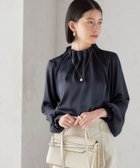 【シップス フォー ウィメン/SHIPS】の手洗い可能 ヴィンテージ サテン ネック ギャザー ブラウス ネイビー|ID: prp329100004785850 ipo3291000000034779648