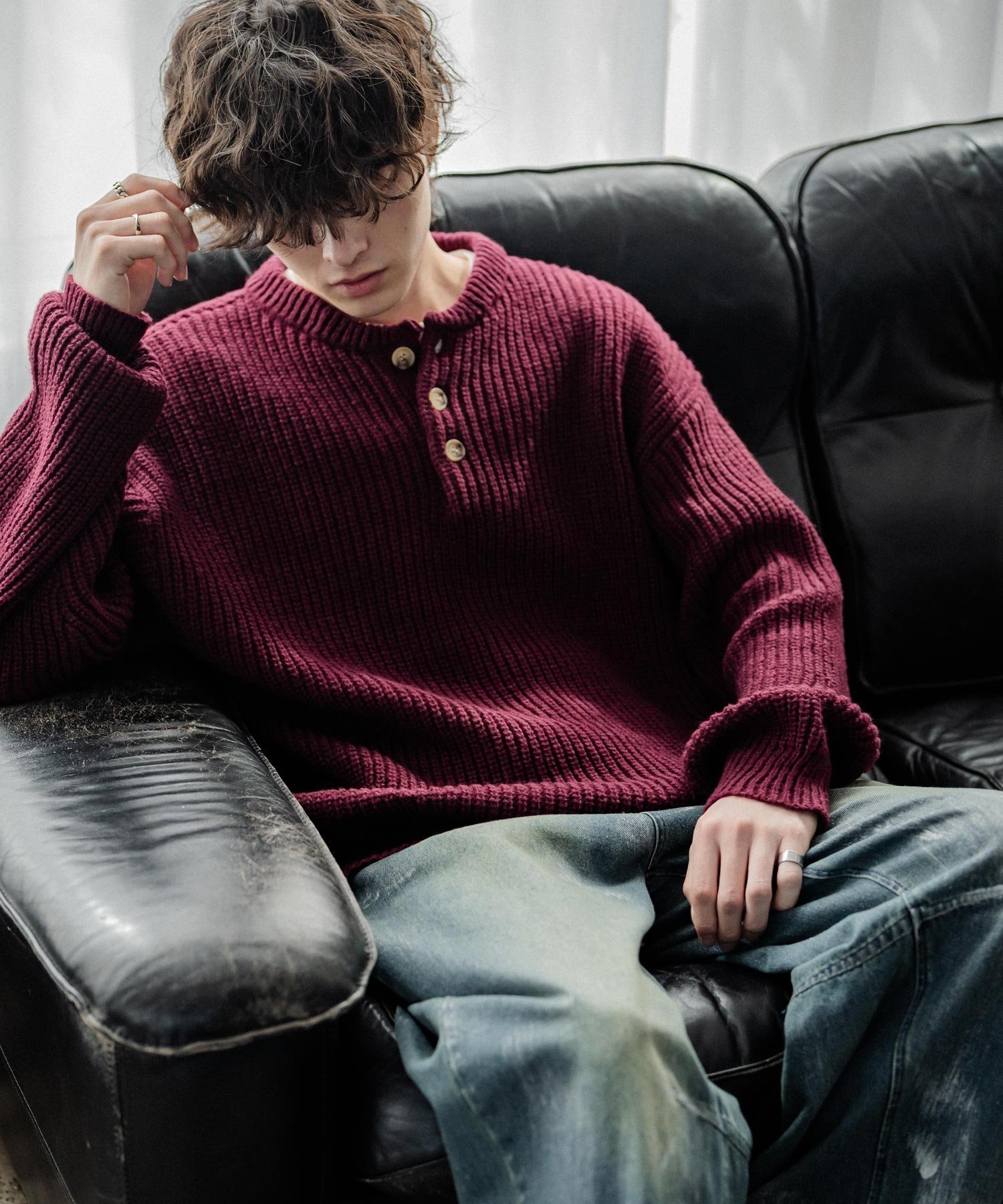 【ロッキーモンロー/Rocky Monroe】の新色追加 オーバーサイズ畦編みヘンリーネックニットセーター インテリア・キッズ・メンズ・レディースファッション・服の通販 founy(ファニー) 　ファッション　Fashion　レディースファッション　Fashion for Women　トップス・カットソー　Cut & Sew Tops　ニット　Knit Tops & Sweaters　畦編みニット・テクスチャードトップス　Ribbed Knit Sweaters / Textured Knit Tops　インナー　Innerwear　ウッド　Wooden Design　畦　Ribbed Knit　シンプル　Simple, Minimal　スラックス　Slacks, Dress Pants　デニム　Denim, Jeans Material　バランス　Balance, Style Balance　フェミニン　Feminine, Girly　マーブル　Marble, Marble Pattern　メンズ　Men's, Menswear　ラウンド　Round, Round Neck　リラックス　Relax, Relaxed Fit　再入荷　Restock / Back in Stock　おすすめ　Recommended / Our Picks　ワイン|ID: prp329100004785879 ipo3291000000034740461