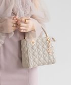 【ランダ/RANDA】の2WAYキルティングバッグ 人気、トレンドファッション・服の通販 founy(ファニー) ファッション Fashion レディースファッション Fashion for Women バッグ Bags キルティング Quilted, Quilting ショルダー Shoulder, Shoulder Strap スクエア Square, Square Shape チェーン Chain, Chain Strap チャーム Charm, Pendant フェミニン Feminine, Girly フォルム Silhouette, Form ポケット Pocket, Pocket Detail エレガント 上品 Elegant thumbnail IVORY|ID: prp329100004785904 ipo3291000000034793319