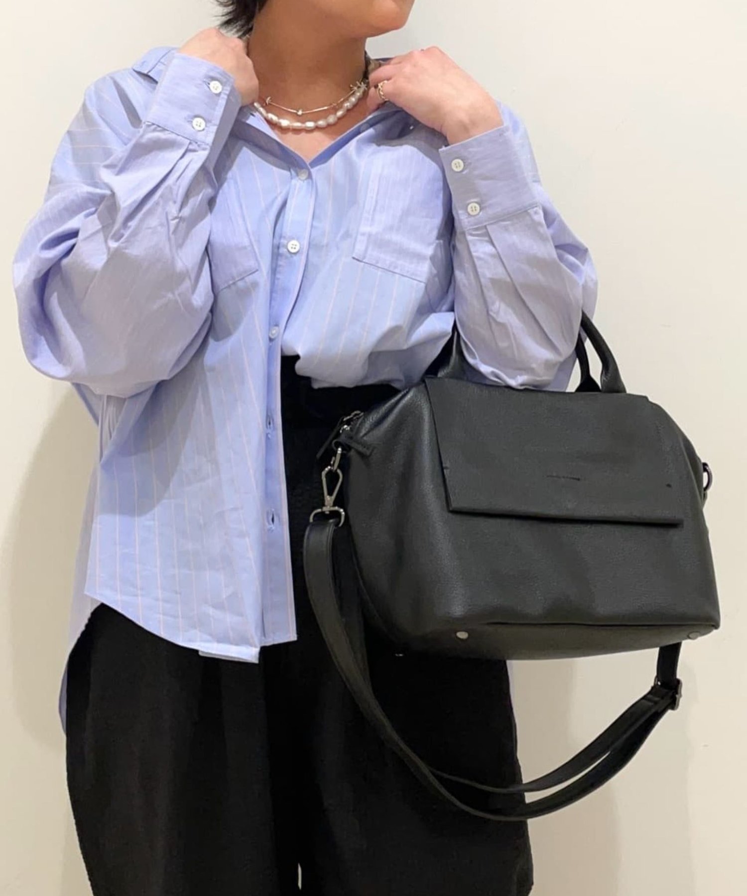 【イア パピヨネ/ear PAPILLONNER】のレザーフラップ2WAYバッグSサイズ インテリア・キッズ・メンズ・レディースファッション・服の通販 founy(ファニー) ファッション Fashion レディースファッション Fashion for Women オケージョン Occasion Wear ショルダー Shoulder, Shoulder Strap 人気 Popular, Best Seller フェミニン Feminine, Girly フォルム Silhouette, Form フラップ Flap, Flap Pocket ボストン Boston ポケット Pocket, Pocket Detail マグネット Magnet, Magnetic Closure おすすめ Recommended / Our Picks エレガント 上品 Elegant セレモニー Ceremony ビジネス 仕事 通勤 Business / Work / Commuting ブラック|ID: prp329100004785941 ipo3291000000034900742