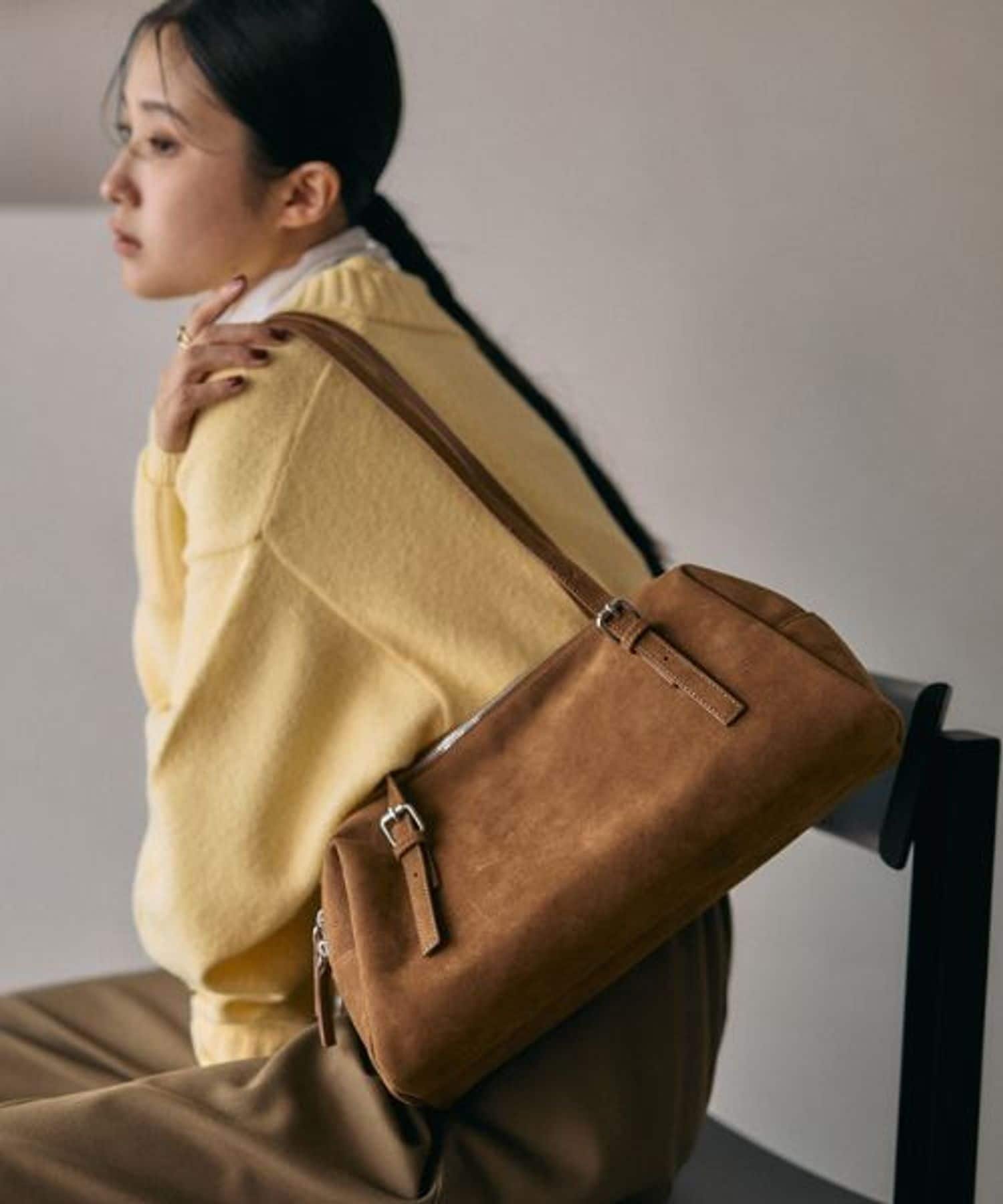 【レプシィム ローリーズファーム/LEPSIM LOWRYS FARM】のロングハンドルボストン インテリア・キッズ・メンズ・レディースファッション・服の通販 founy(ファニー) ファッション Fashion レディースファッション Fashion for Women おすすめ Recommended / Our Picks インナー Innerwear スカーフ Scarf, Neckwear チャーム Charm, Pendant トレンド Trend, Trending Now フィット Fit, Slim Fit フェイクレザー Faux Leather, PU Leather ボストンバッグ Boston Bag, Retro Bag ポケット Pocket, Pocket Detail メタル Metal, Metal Parts ロング Long, Long-Length 今季 This Season, Current Season スエードキャメル53|ID: prp329100004785985 ipo3291000000034945474