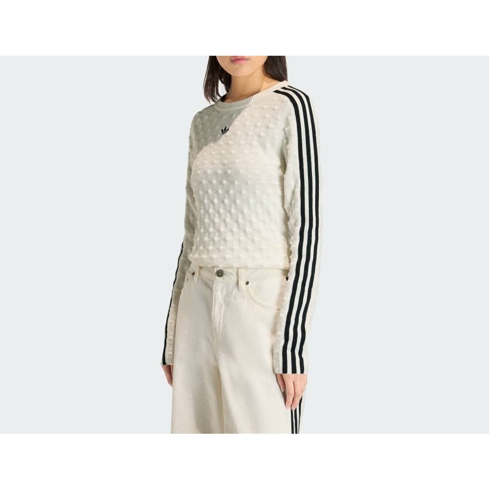 【アディダス/adidas】の【公式】アディダス adidas アディルナ スリム ソリッド スパイク ニット スウェットシャツ インテリア・キッズ・メンズ・レディースファッション・服の通販 founy(ファニー) 　ファッション　Fashion　レディースファッション　Fashion for Women　トップス・カットソー　Cut & Sew Tops　ニット　Knit Tops & Sweaters　シャツ・ブラウス・オフィスカジュアル　Elegant Blouses & Button-Ups　レディースパーカー・カジュアルフーディー　Casual Hoodies & Sweatshirts　スウェット・クルーネックトップス　Sweatshirts & Crewnecks / Relaxed Fit Sweat Tops　クール　Cool, Chic　ジャケット　Jacket, Outerwear　ジーンズ　Jeans, Denim Pants　スタイリッシュ　Stylish, Fashionable　スリム　Slim, Slim Fit　フィット　Fit, Slim Fit　リラックス　Relax, Relaxed Fit　ホワイト|ID: prp329100004786018 ipo3291000000034905018