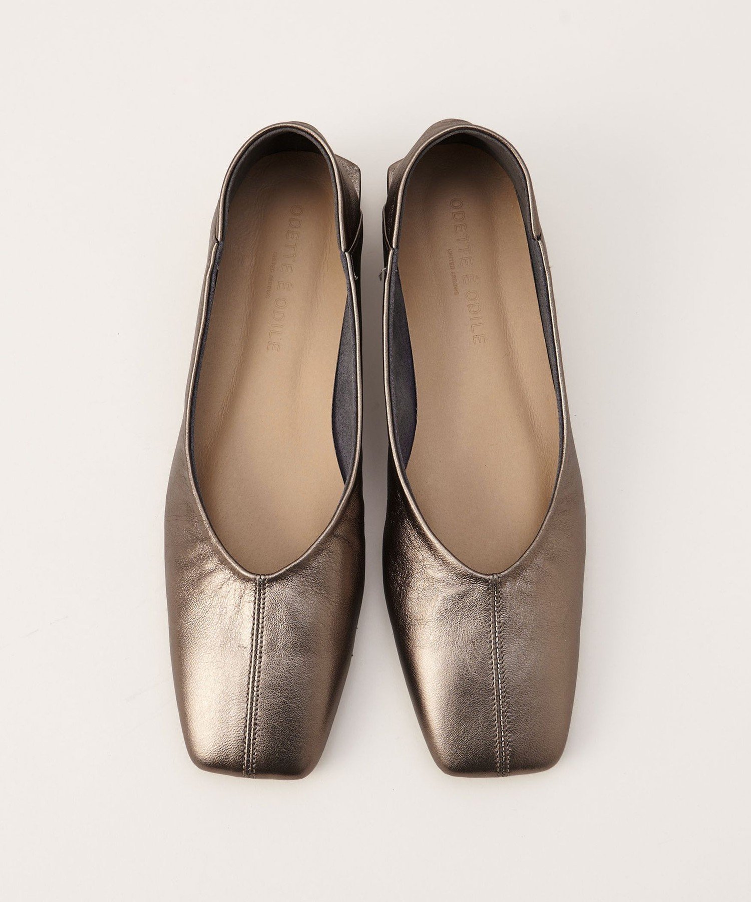 【オデット エ オディール/Odette e Odile】のスクエアセンターシーム フラット25↓↑ インテリア・キッズ・メンズ・レディースファッション・服の通販 founy(ファニー) ファッション Fashion レディースファッション Fashion for Women シューズ Shoes, Footwear シンプル Simple, Minimal フラット Flat, Flat Shoes ミュール Mule, Backless Shoes 人気 Popular, Best Seller SILVER|ID: prp329100004786103 ipo3291000000035155866