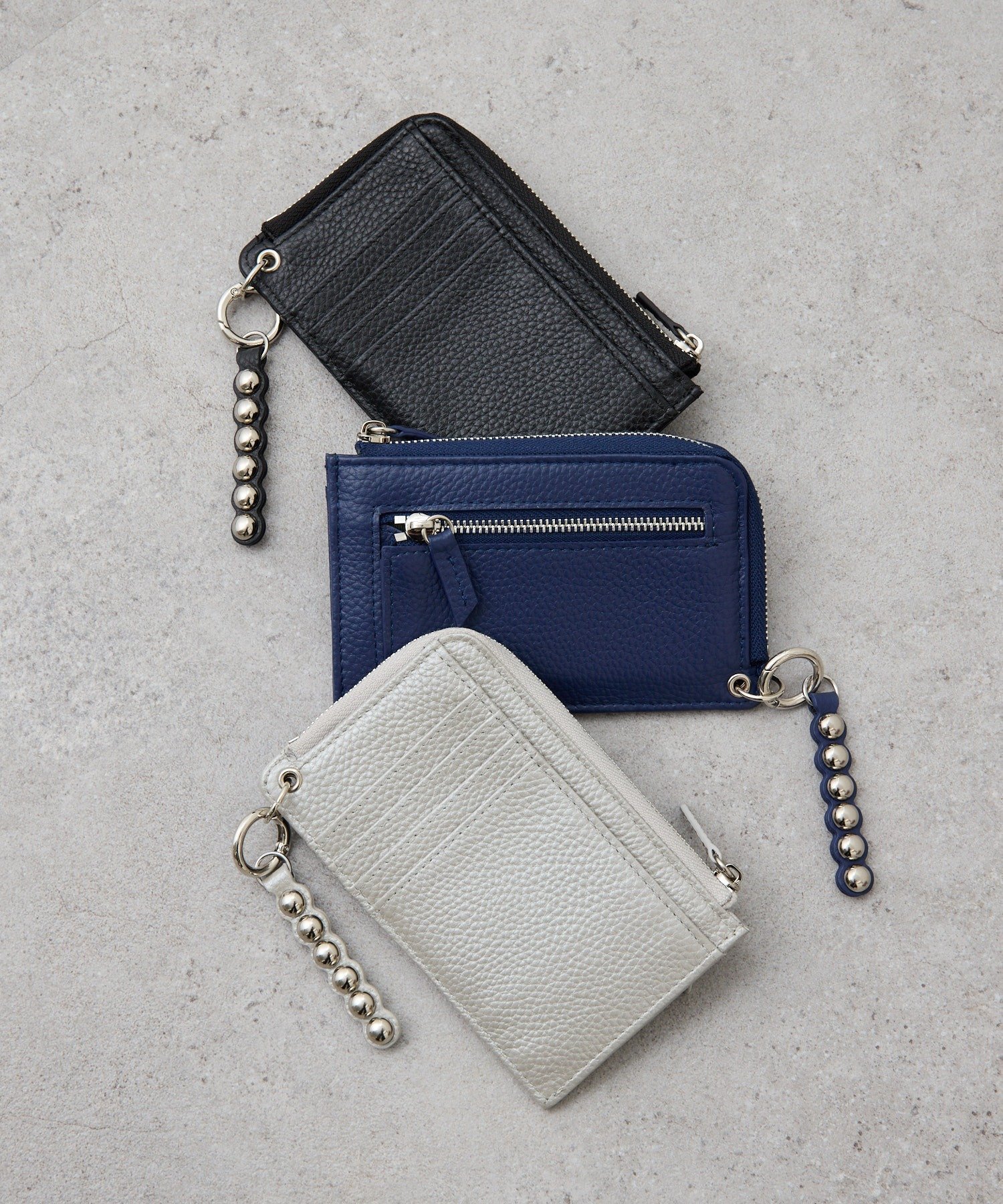 【イア パピヨネ/ear PAPILLONNER】の【インフルエンサーほし企画】本革スタッズフラグメントケース インテリア・キッズ・メンズ・レディースファッション・服の通販 founy(ファニー) ファッション Fashion レディースファッション Fashion for Women コイン Coin, Coin Design スタッズ Studs, Metal Accents 人気 Popular, Best Seller ネイビー|ID: prp329100004786184 ipo3291000000034866292