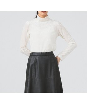 【ビームス ウイメン/BEAMS】のベロア チュール ハイネック トップス 人気、トレンドファッション・服の通販 founy(ファニー) ファッション Fashion レディースファッション Fashion for Women トップス・カットソー Cut & Sew Tops ベロアトップス Velour Tops / Velvet-Look Items おすすめ Recommended / Our Picks インナー Innerwear チュール Tulip, Tulip Motif ハイネック High Neck, Mock Neck ビジュー Bijou, Jewel-like Accent ベロア Velour, Soft Velvet エレガント 上品 Elegant 無地 Plain, Solid Color |ID:prp329100004786383