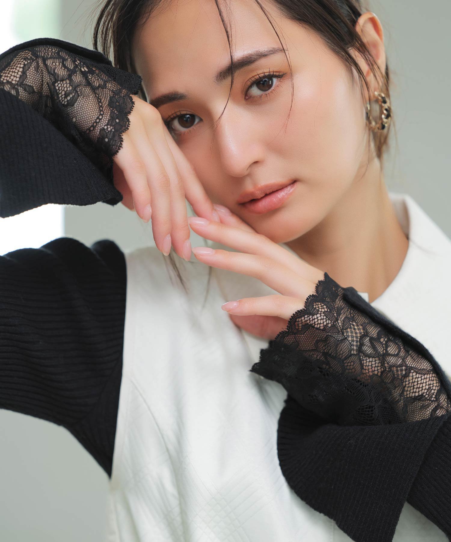 【ノエラ/Noela】のレーススリーブリブニット 人気、トレンドファッション・服の通販 founy(ファニー) ファッション Fashion レディースファッション Fashion for Women トップス・カットソー Cut & Sew Tops ニット Knit Tops & Sweaters おすすめ Recommended / Our Picks インナー Innerwear ジャケット Jacket, Outerwear フィット Fit, Slim Fit ポケット Pocket, Pocket Detail リブニット Rib Knit, Ribbed Knit レース Lace, Lace Fabric A/W・秋冬 Autumn/Winter other-1|ID: prp329100004786421 ipo3291000000034742719