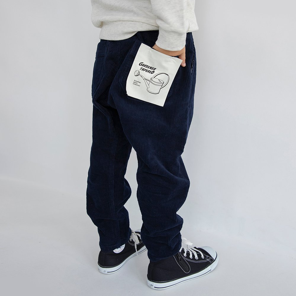 【ブランシェス/branshes / KIDS】の【ガーデナー】コーデュロイテーパードパンツ インテリア・キッズ・メンズ・レディースファッション・服の通販 founy(ファニー) ファッション Fashion キッズファッション Fashion for Kids ボトムス Bottoms コーデュロイ Corduroy, Cord Fabric ストレッチ Stretch, Stretchy Fabric ポケット Pocket, Pocket Detail 定番 Standard, Basic Item A/W・秋冬 Autumn/Winter ネイビーブルー|ID: prp329100004786462 ipo3291000000034828521