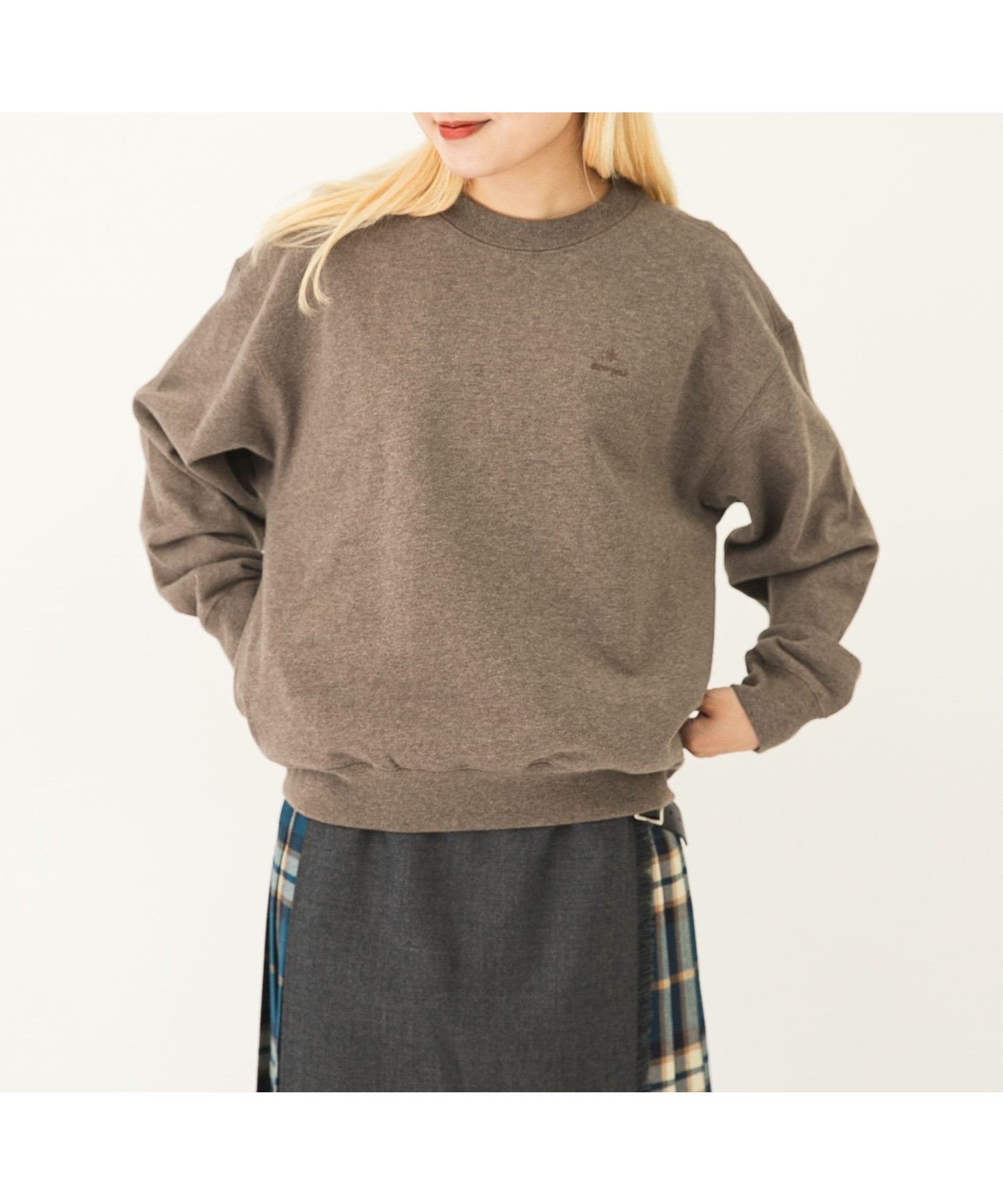 【アーバンリサーチ ドアーズ/URBAN RESEARCH DOORS】の『別注』Snow Peak Apparel ×DOORS RecycledCottonSweat 人気、トレンドファッション・服の通販 founy(ファニー) ファッション Fashion レディースファッション Fashion for Women トップス・カットソー Cut & Sew Tops レディースパーカー・カジュアルフーディー Casual Hoodies & Sweatshirts スウェット・クルーネックトップス Sweatshirts & Crewnecks / Relaxed Fit Sweat Tops 2025年 2025 2025-2026秋冬・A/W Autumn/Winter 2025–26 AW25–26 冬 Winter / This Winter スウェット / スエット Sweatshirt, Sweatwear 別注 Limited Edition, Custom Order A/W・秋冬 Autumn/Winter other-1|ID: prp329100004786478 ipo3291000000034785883