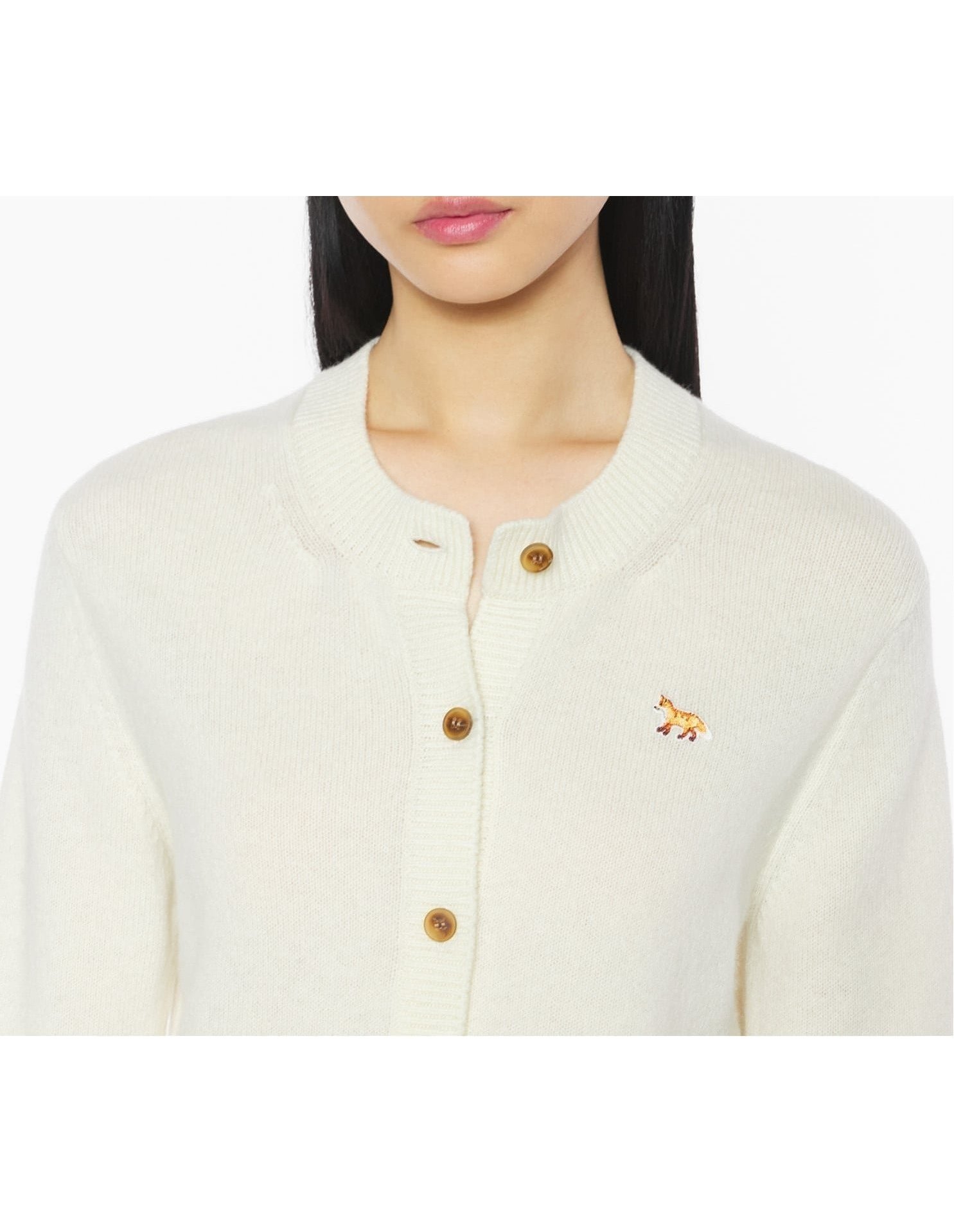 【メゾン キツネ/MAISON KITSUNE】のMaison Kitsune/BABY FOX LAMBSWOOL FITTED CARDIGAN インテリア・キッズ・メンズ・レディースファッション・服の通販 founy(ファニー) 　ファッション　Fashion　レディースファッション　Fashion for Women　トップス・カットソー　Cut & Sew Tops　カーディガン・羽織り　Layered Style Cardigans　冬　Winter / This Winter　カーディガン　Cardigan, Knitwear　パッチ　Patch, Appliqué　フィット　Fit, Slim Fit　フォックス　Fox, Fox Fur　フレンチ　French, French Style　エレガント 上品　Elegant　無地　Plain, Solid Color　A/W・秋冬　Autumn/Winter　長袖　Long Sleeve, Full Sleeve　ECRU|ID: prp329100004786512 ipo3291000000034743100
