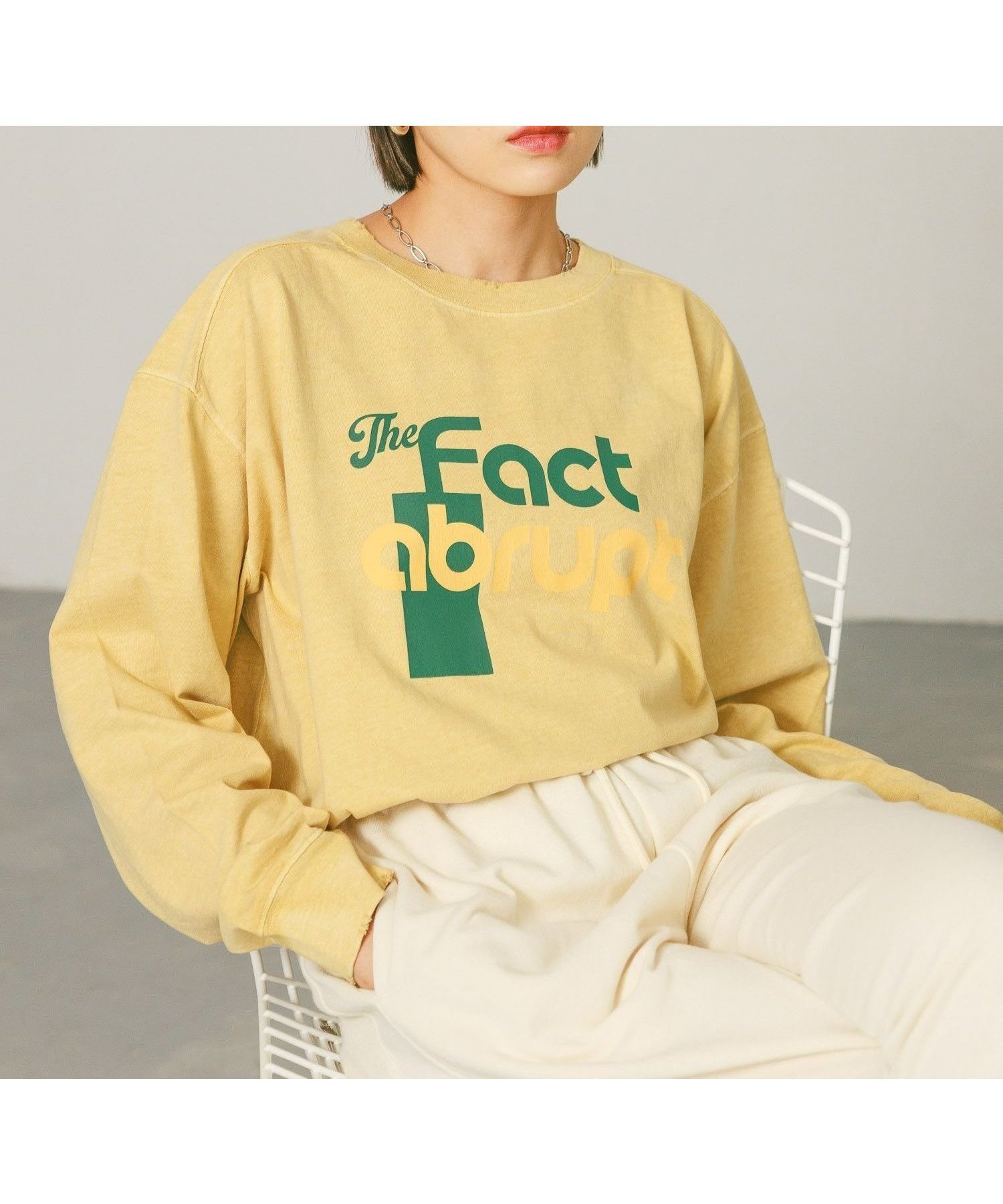 【ベイフロー/BAYFLOW】のヴィンテージ感のある風合い ピグメントロゴロンT インテリア・キッズ・メンズ・レディースファッション・服の通販 founy(ファニー) 　ファッション　Fashion　レディースファッション　Fashion for Women　トップス・カットソー　Cut & Sew Tops　ロングTシャツ・Tシャツ　Longline T-Shirts & Tees　イエロー　Yellow　ヴィンテージ　Vintage Style　デニム　Denim, Jeans Material　トレンド　Trend, Trending Now　定番　Standard, Basic Item　長袖　Long Sleeve, Full Sleeve　プリント　Print, Printed Pattern　半袖　Short Sleeve, Half Sleeve　ラバー　Rubber, Rubber Sole　おすすめ　Recommended / Our Picks　夏　Summer　イエロー60|ID: prp329100004786523 ipo3291000000034769601