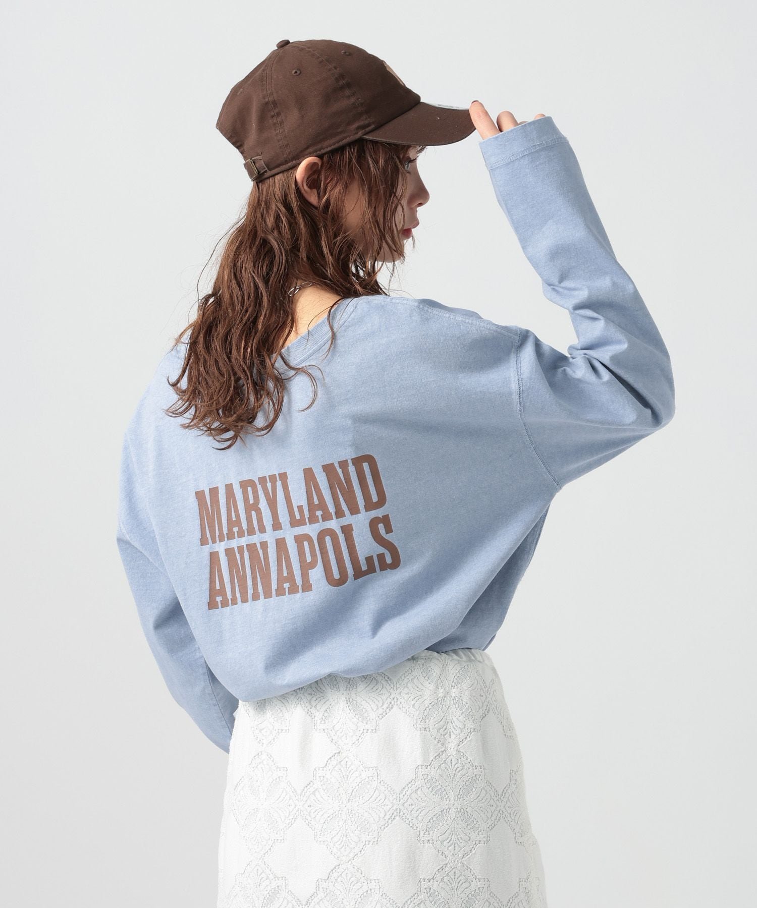 【ベイフロー/BAYFLOW】のヴィンテージ感のある風合い ピグメントロゴロンT インテリア・キッズ・メンズ・レディースファッション・服の通販 founy(ファニー) 　ファッション　Fashion　レディースファッション　Fashion for Women　トップス・カットソー　Cut & Sew Tops　ロングTシャツ・Tシャツ　Longline T-Shirts & Tees　インナー　Innerwear　ヴィンテージ　Vintage Style　シンプル　Simple, Minimal　デニム　Denim, Jeans Material　トレンド　Trend, Trending Now　定番　Standard, Basic Item　長袖　Long Sleeve, Full Sleeve　プリント　Print, Printed Pattern　半袖　Short Sleeve, Half Sleeve　ラバー　Rubber, Rubber Sole　おすすめ　Recommended / Our Picks　【WEB限定】ライトブルー82|ID: prp329100004786523 ipo3291000000036162237