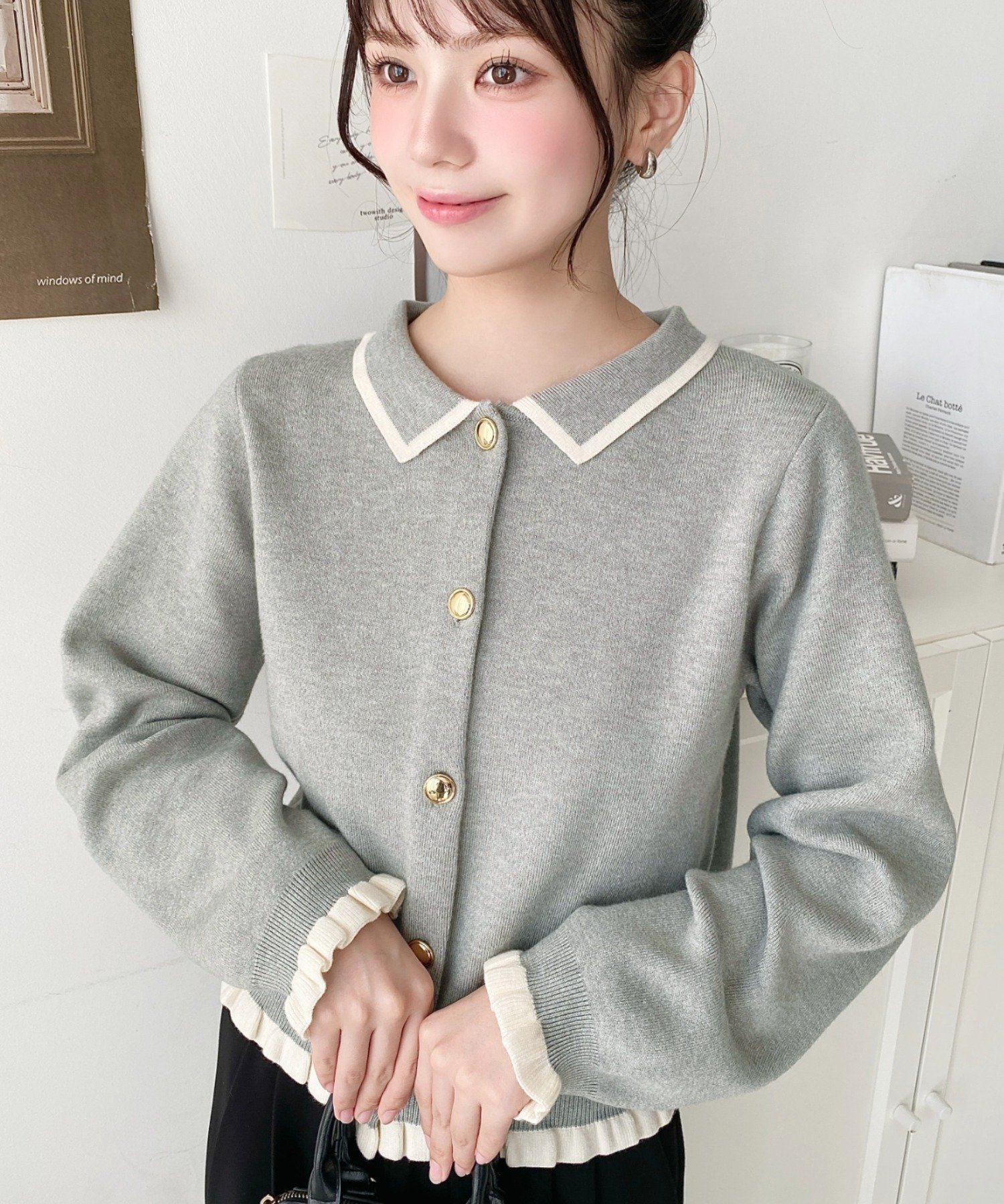 【モーメントプラス/moment+ / MEN】の襟付き配色フリルカーディガン インテリア・キッズ・メンズ・レディースファッション・服の通販 founy(ファニー) 　ファッション　Fashion　メンズファッション　Fashion for Men　インナー　Innerwear　カーディガン　Cardigan, Knitwear　コンパクト　Compact, Small Size　ジャケット　Jacket, Outerwear　トレンド　Trend, Trending Now　フェミニン　Feminine, Girly　フリル　Frill, Ruffle　フレア　Flare, Flared　ベーシック　Basic, Essential　羽織　Haori, Light Jacket　ワイド　Wide, Wide Fit　再入荷　Restock / Back in Stock　プチプライス・低価格　Affordable / Budget Price　杢グレー|ID: prp329100004786542 ipo3291000000034743206