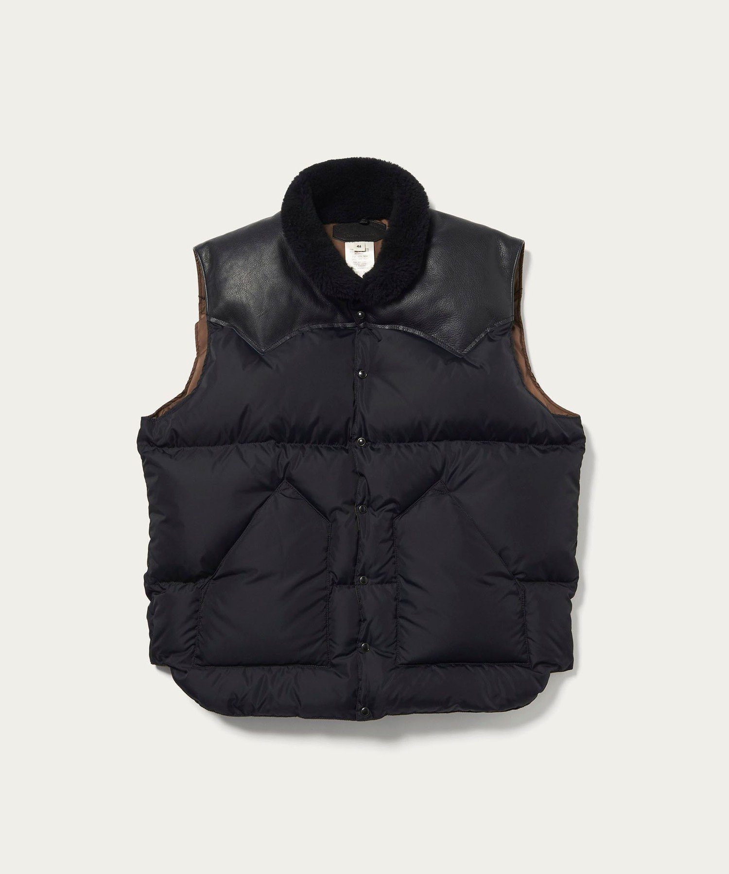 【ユナイテッドアローズ/UNITED ARROWS / MEN】の【別注】 Rocky Mountain Featherbed Christy Vest/クリスティーベスト インテリア・キッズ・メンズ・レディースファッション・服の通販 founy(ファニー) ファッション Fashion メンズファッション Fashion for Men ウエスタン Western Style ダウン Down, Puffer 定番 Standard, Basic Item ベスト Vest, Waistcoat 別注 Limited Edition, Custom Order 防寒 Cold Protection, Winter-Ready ヨーク Yoke, Yoke Design BLACK|ID: prp329100004786553 ipo3291000000034829164