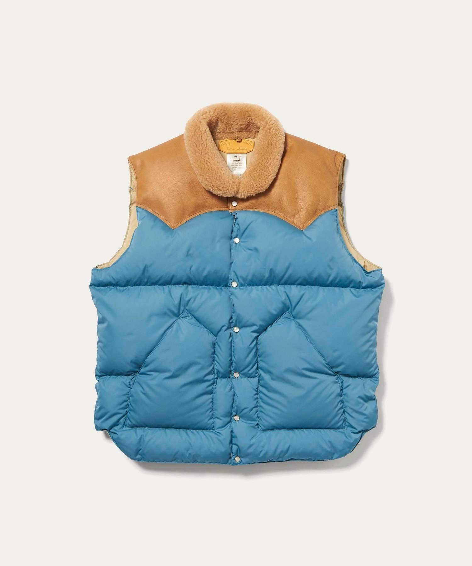 【ユナイテッドアローズ/UNITED ARROWS / MEN】の【別注】 Rocky Mountain Featherbed Christy Vest/クリスティーベスト インテリア・キッズ・メンズ・レディースファッション・服の通販 founy(ファニー) ファッション Fashion メンズファッション Fashion for Men ウエスタン Western Style ダウン Down, Puffer 定番 Standard, Basic Item ベスト Vest, Waistcoat 別注 Limited Edition, Custom Order 防寒 Cold Protection, Winter-Ready ヨーク Yoke, Yoke Design LT.BLUE|ID: prp329100004786553 ipo3291000000034829166