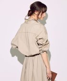 【ブリル/BRILL】の【EC限定ブラック登場】【坪田さんYouTube】【NEW・一部追加 】セイヒンゾメオーバーシャツ 人気、トレンドファッション・服の通販 founy(ファニー) ファッション Fashion レディースファッション Fashion for Women トップス・カットソー Cut & Sew Tops シャツ・ブラウス・オフィスカジュアル Elegant Blouses & Button-Ups サテン Satin, Glossy Fabric パッチ Patch, Appliqué フォルム Silhouette, Form ポケット Pocket, Pocket Detail 今季 This Season, Current Season thumbnail ベージュ55|ID: prp329100004786594 ipo3291000000034743410