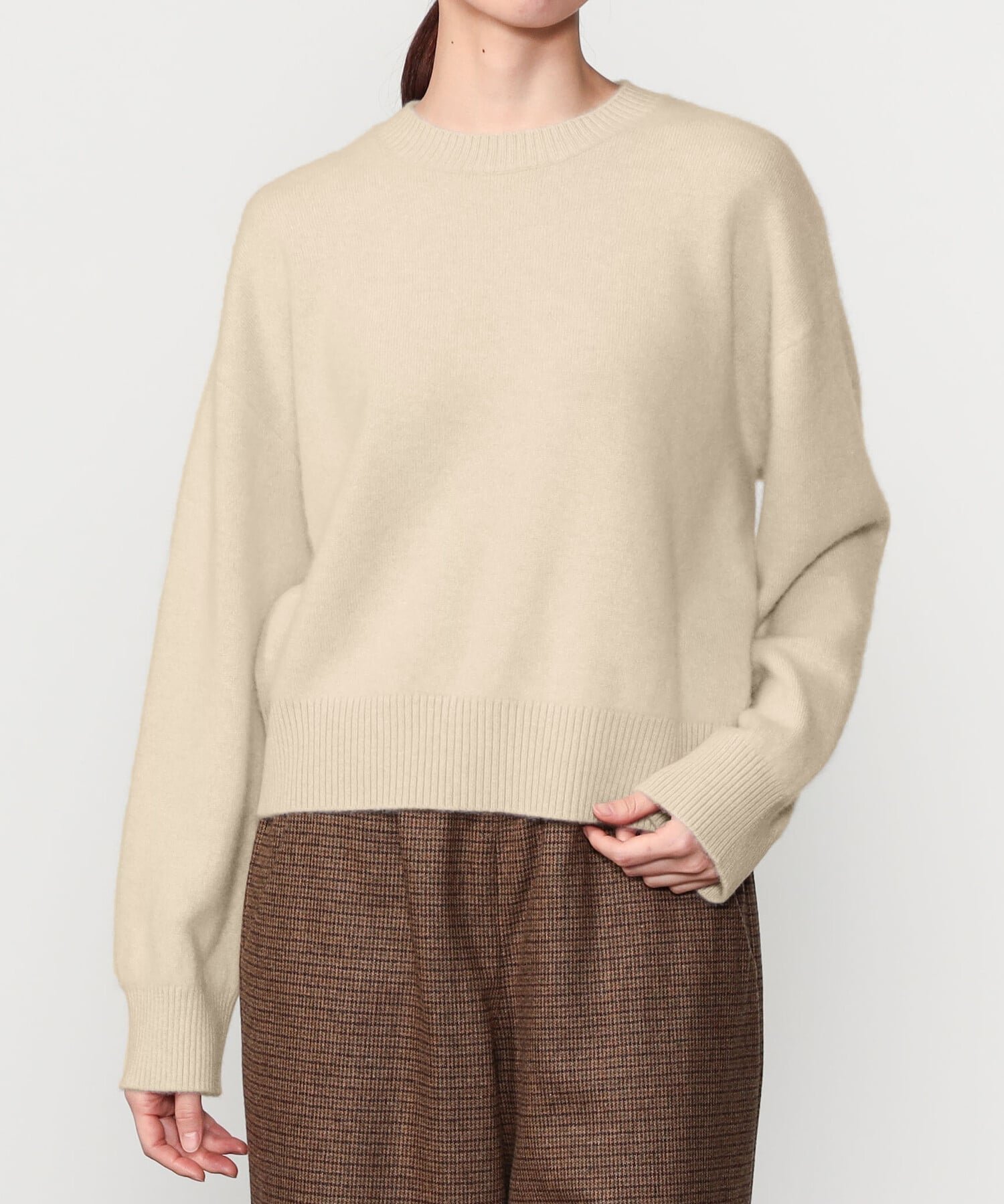 【ビショップ/Bshop】のカシミヤ クルーネックニット WOMEN インテリア・キッズ・メンズ・レディースファッション・服の通販 founy(ファニー) 　ファッション　Fashion　レディースファッション　Fashion for Women　トップス・カットソー　Cut & Sew Tops　ニット　Knit Tops & Sweaters　ショルダー　Shoulder, Shoulder Strap　テクスチャー　Texture, Textured Fabric　ドロップ　Drop Shoulder, Dropped Style　CREAM|ID: prp329100004786613 ipo3291000000035082254