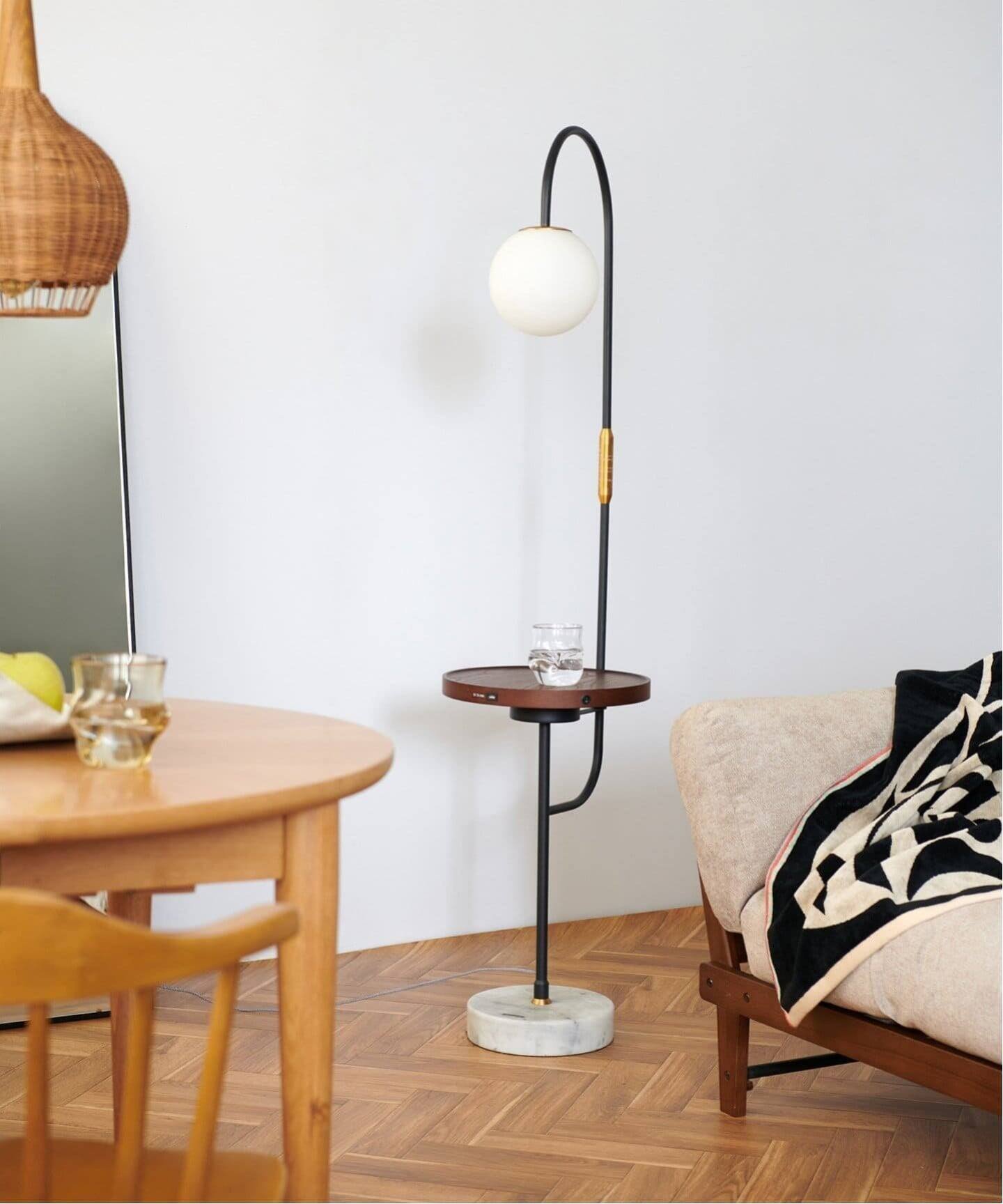 【ジャーナルスタンダード ファニチャー/journal standard Furniture / MEN】のEUREKA FLOOR LAMP USB A C エウレカ フロアランプ インテリア・キッズ・メンズ・レディースファッション・服の通販 founy(ファニー) 　ファッション　Fashion　メンズファッション　Fashion for Men　ガラス　Glass, Glassware　スマート　Smart, Elegant　人気　Popular, Best Seller　その他カラー K|ID: prp329100004786676 ipo3291000000035242375