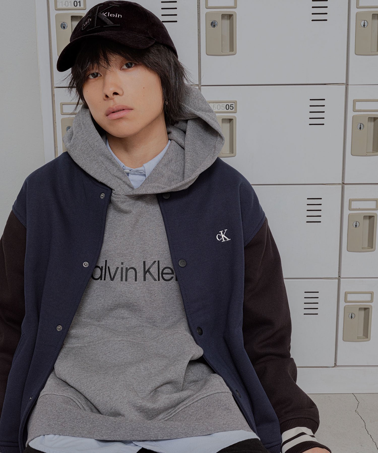 【カルバンクライン/Calvin Klein】の【公式ショップ】 カルバンクライン ボンバージャケット Calvin Klein Jeans 4RD298G インテリア・キッズ・メンズ・レディースファッション・服の通販 founy(ファニー) 　ファッション　Fashion　レディースファッション　Fashion for Women　アウター　Coat / Outerwear Collection　レディースジャケット・軽アウター　Jackets　おすすめ　Recommended / Our Picks　クラシック　Classic, Timeless Style　ジャケット　Jacket, Outerwear　Black|ID: prp329100004786780 ipo3291000000034964504