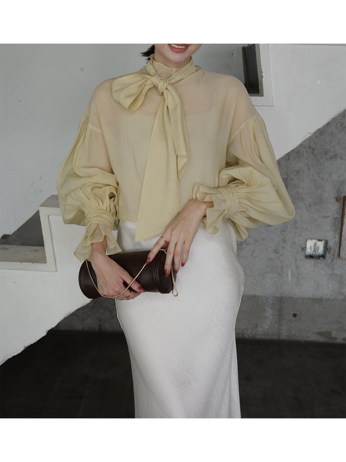 【アニュアンス/anuans】のハイネックシアーボウタイブラウス インテリア・キッズ・メンズ・レディースファッション・服の通販 founy(ファニー) ファッション Fashion レディースファッション Fashion for Women トップス・カットソー Cut & Sew Tops シャツ・ブラウス・オフィスカジュアル Elegant Blouses & Button-Ups オーガンジー Organza Fabric カフス Cuff Design シアー Sheer, See-Through シンプル Simple, Minimal ハイネック High Neck, Mock Neck フリル Frill, Ruffle ボトム Bottoms, Lower Wear YELLOW|ID: prp329100004786781 ipo3291000000034744106