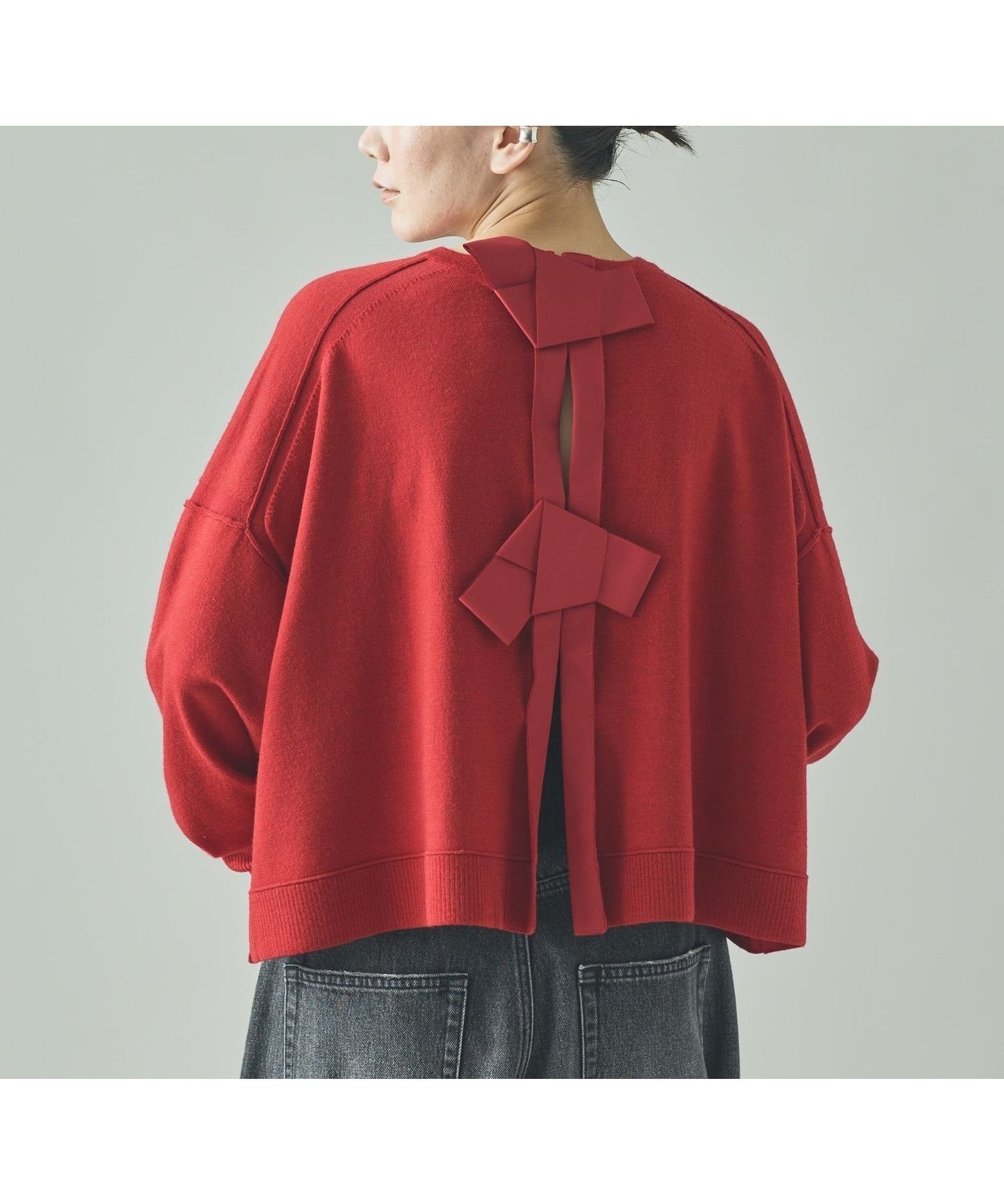 【カレンソロジー/Curensology】のファインウールバックリボンプルオーバー インテリア・キッズ・メンズ・レディースファッション・服の通販 founy(ファニー) 　ファッション　Fashion　レディースファッション　Fashion for Women　トップス・カットソー　Cut & Sew Tops　カジュアルプルオーバー・ニットトップス　Pullovers & Knit Tops / Casual Pullovers　エレガント 上品　Elegant　カットソー　Cut and Sewn Top　シンプル　Simple, Minimal　ストレッチ　Stretch, Stretchy Fabric　フェミニン　Feminine, Girly　リボン　Ribbon, Bow　ワイド　Wide, Wide Fit　おすすめ　Recommended / Our Picks　レッド35|ID: prp329100004786786 ipo3291000000034744123